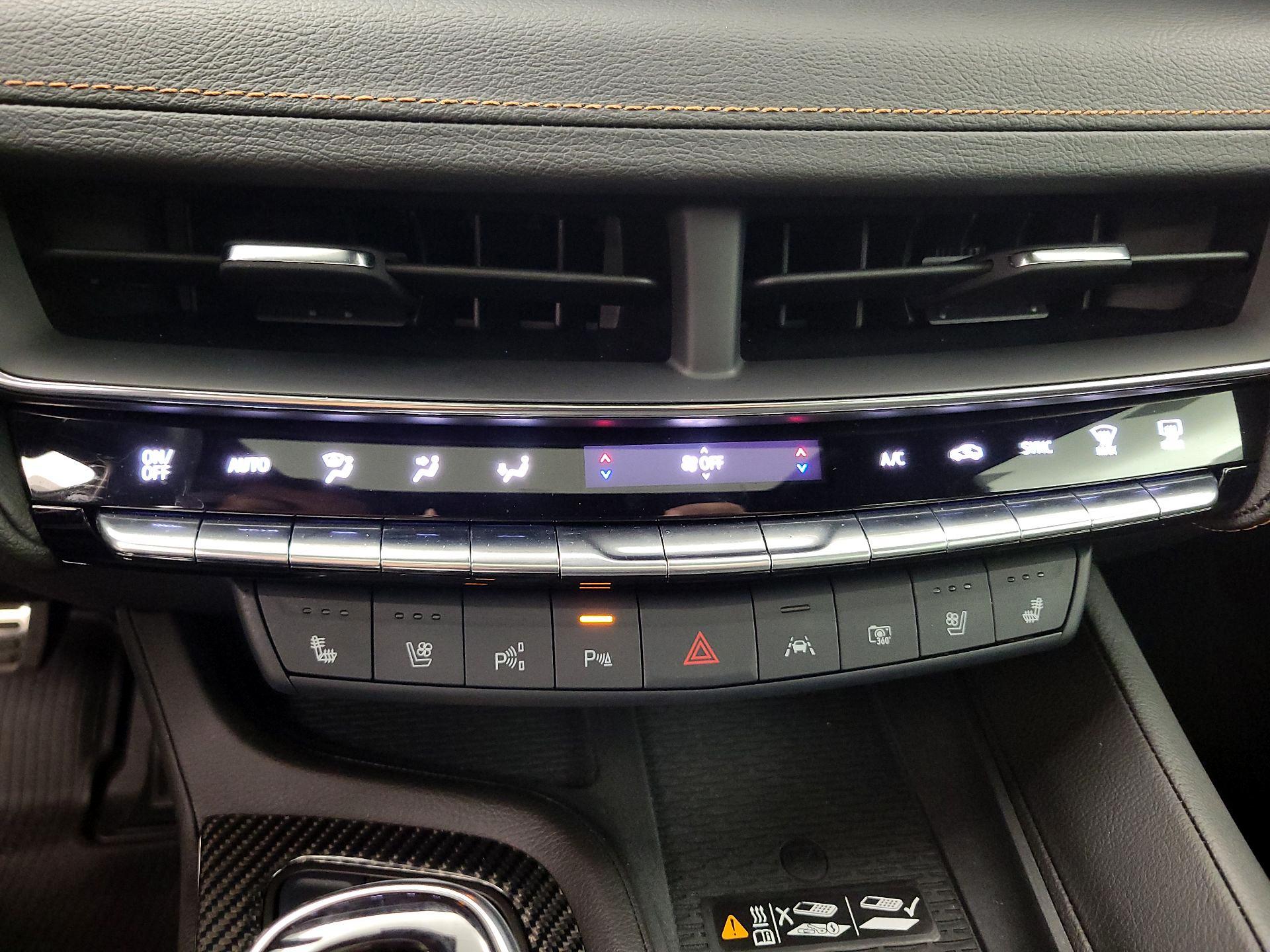 Thumbnail: 2025 Cadillac CT5 - 17