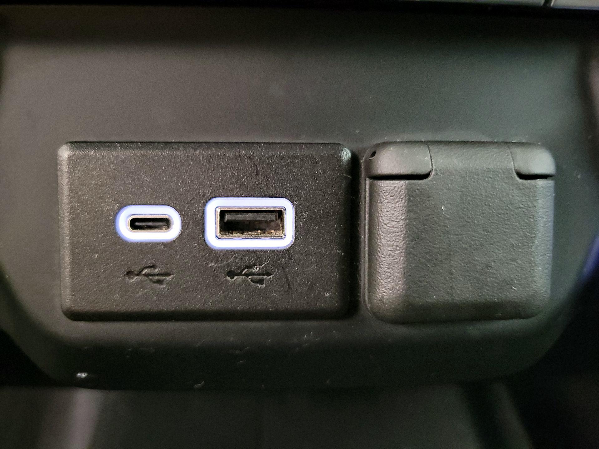 Thumbnail: 2023 Chevrolet Silverado 1500 - 18