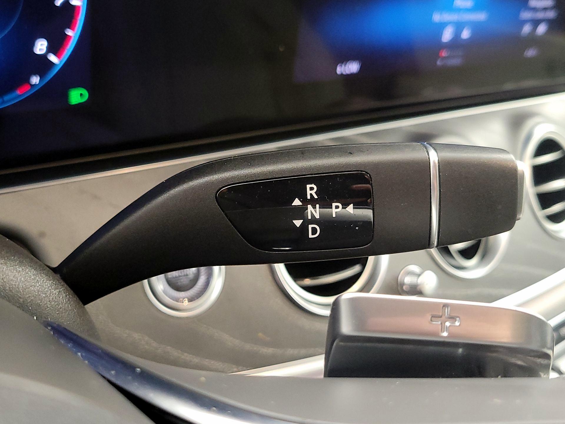 Thumbnail: 2022 Mercedes-Benz E-Class - 18