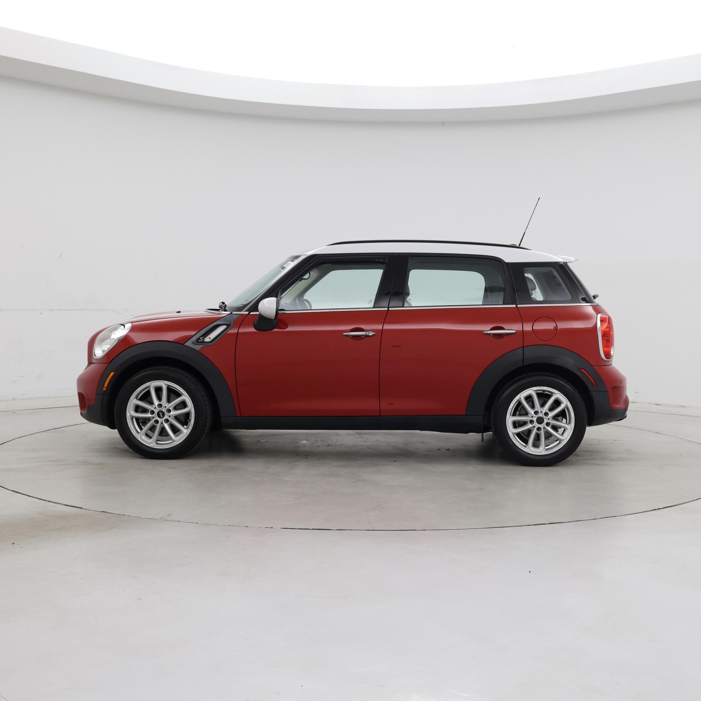 Thumbnail: 2015 MINI Cooper Countryman - 3