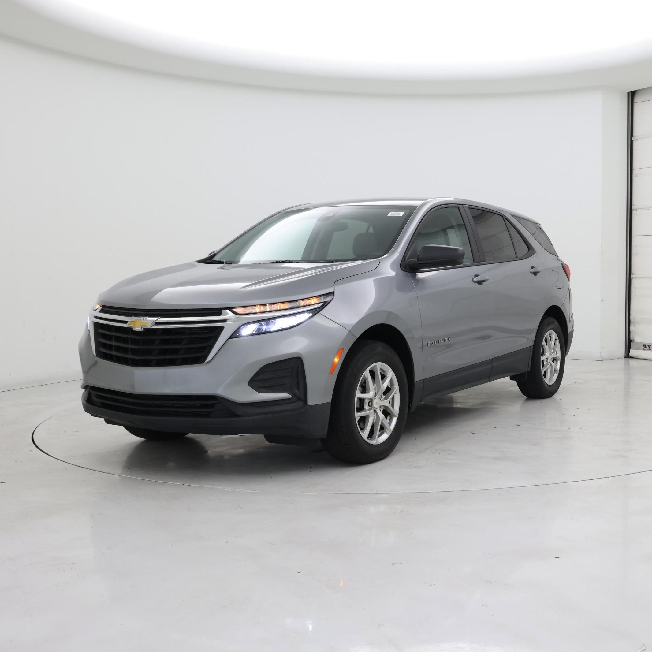 Thumbnail: 2023 Chevrolet Equinox - 4