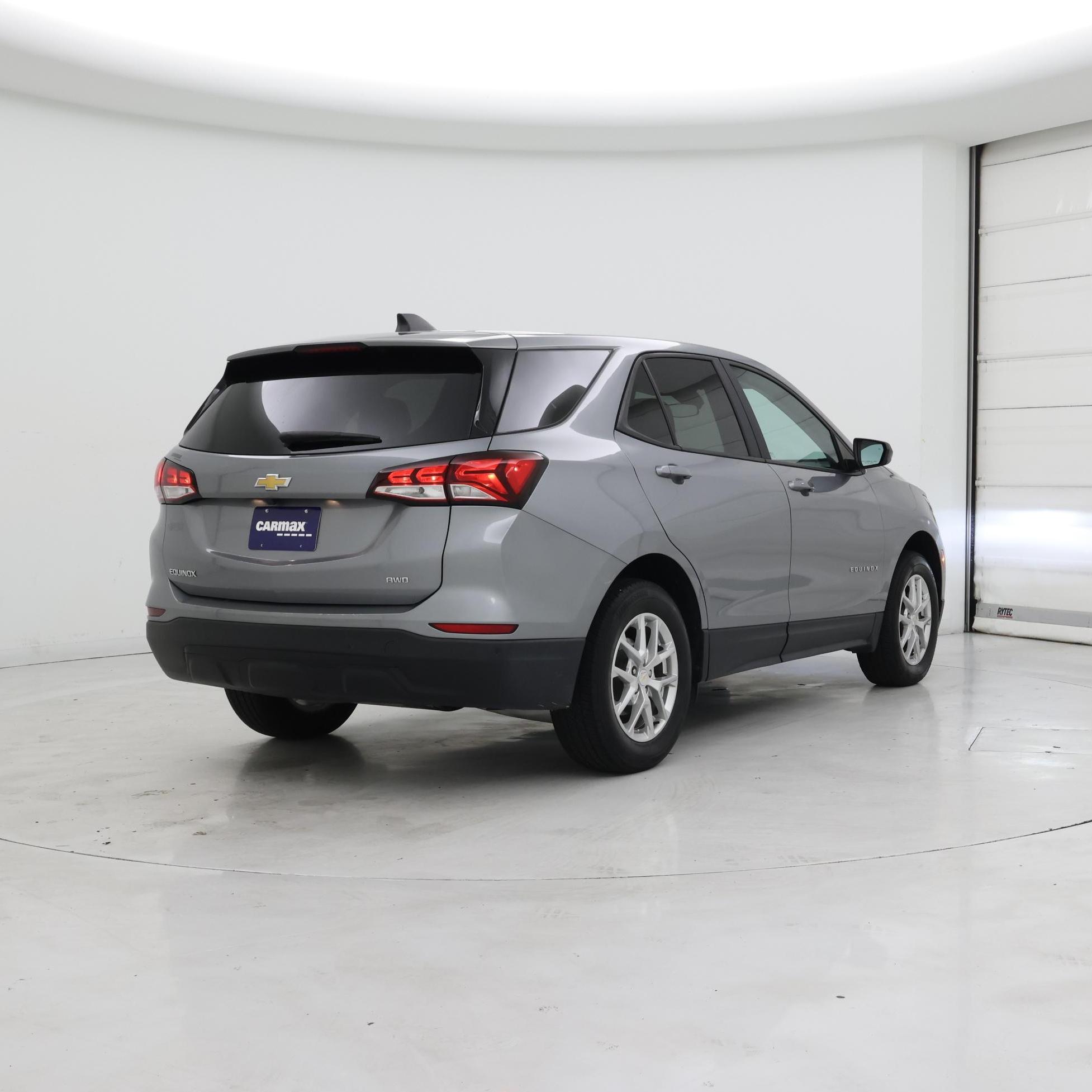 Thumbnail: 2023 Chevrolet Equinox - 8