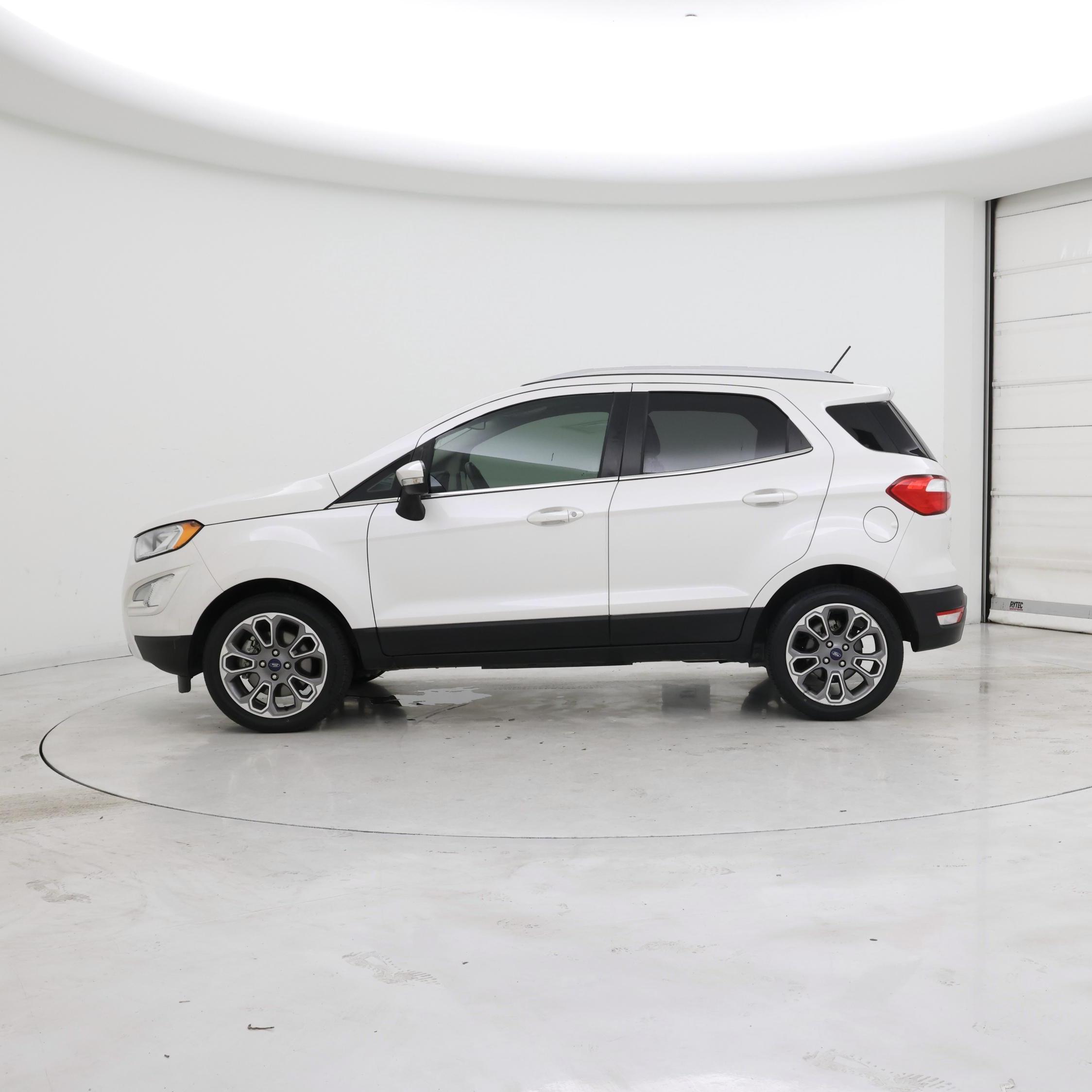 Thumbnail: 2021 Ford EcoSport - 3