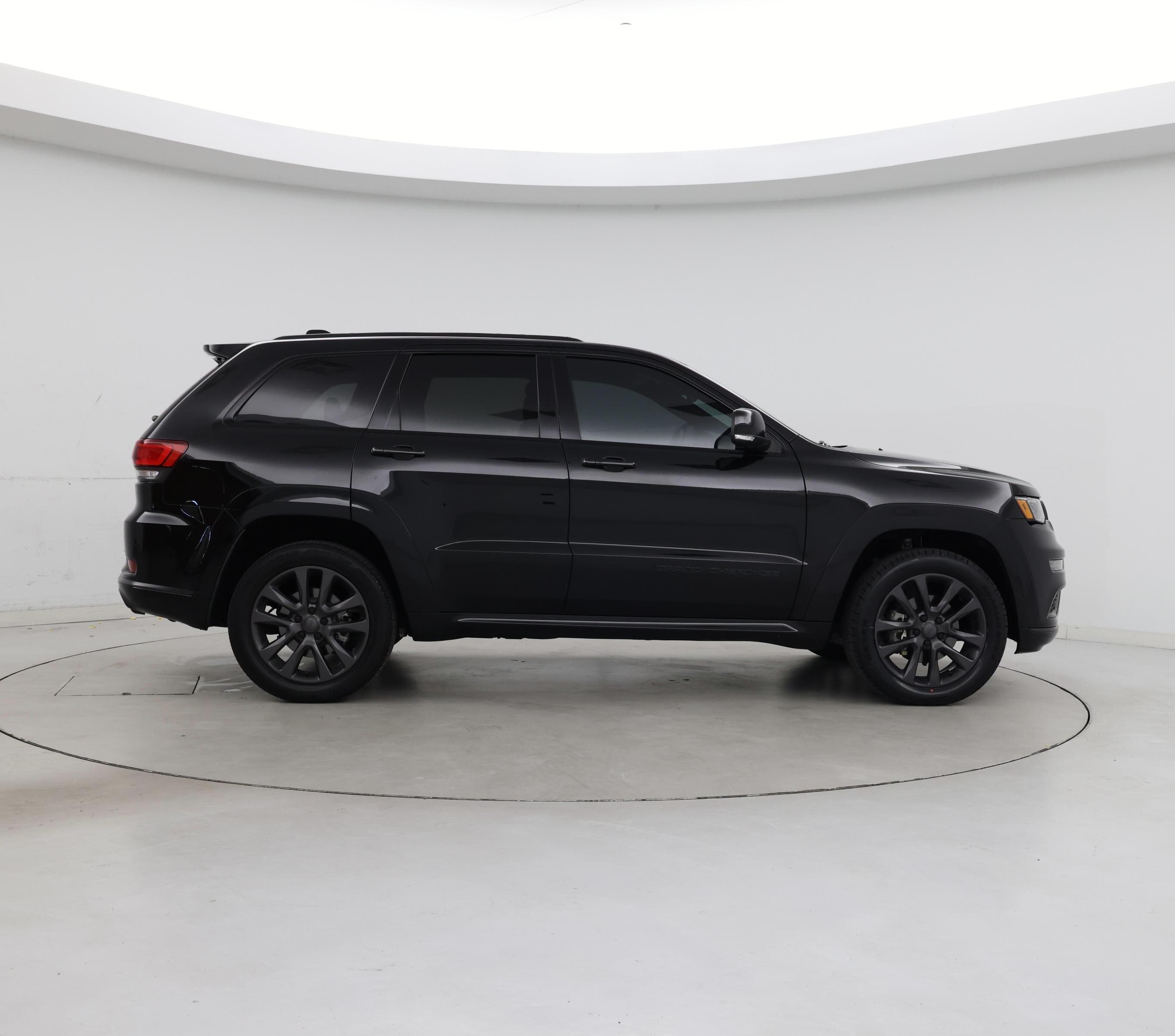 Thumbnail: 2018 Jeep Grand Cherokee - 7