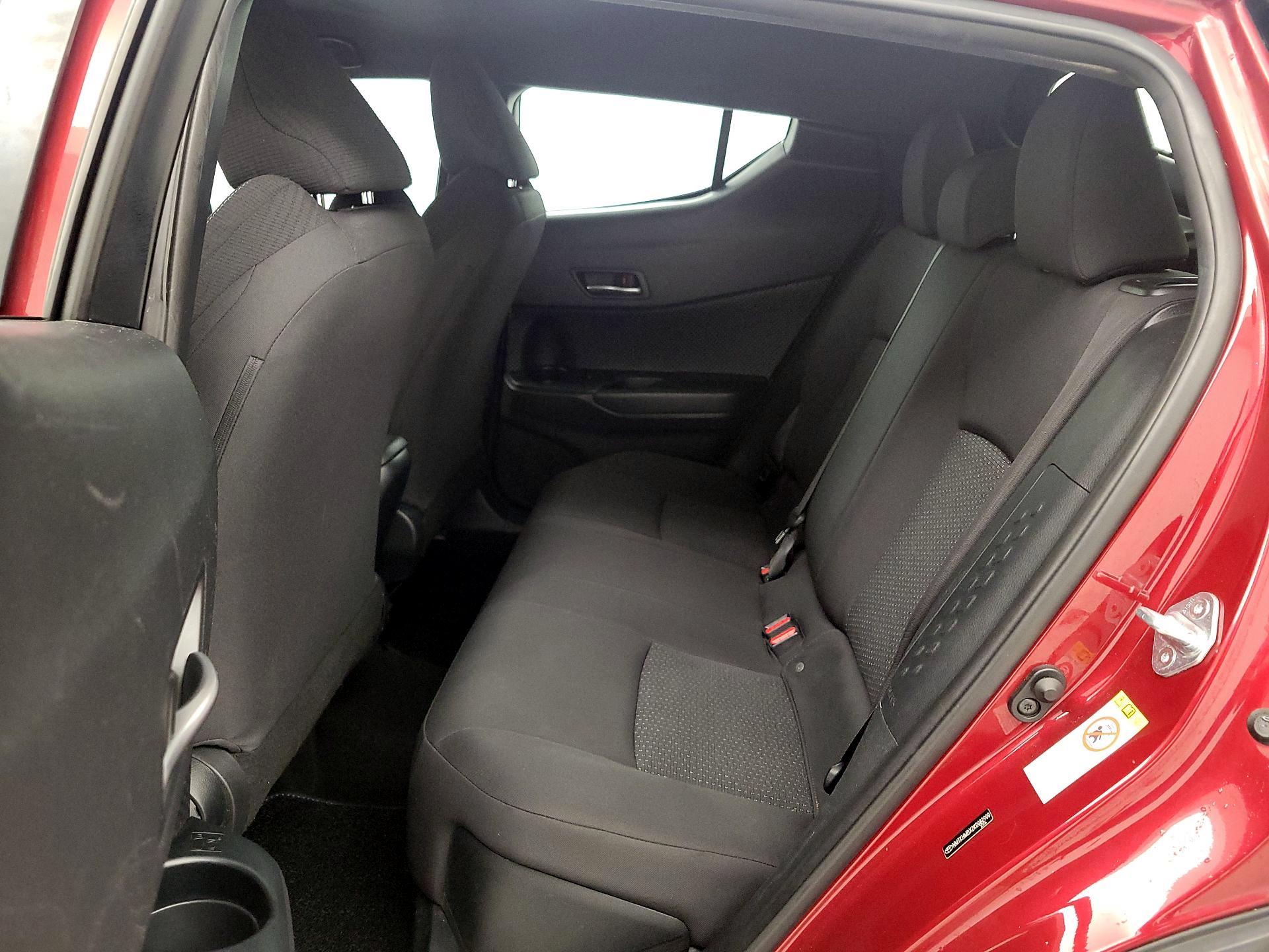 Thumbnail: 2019 Toyota C-HR - 19