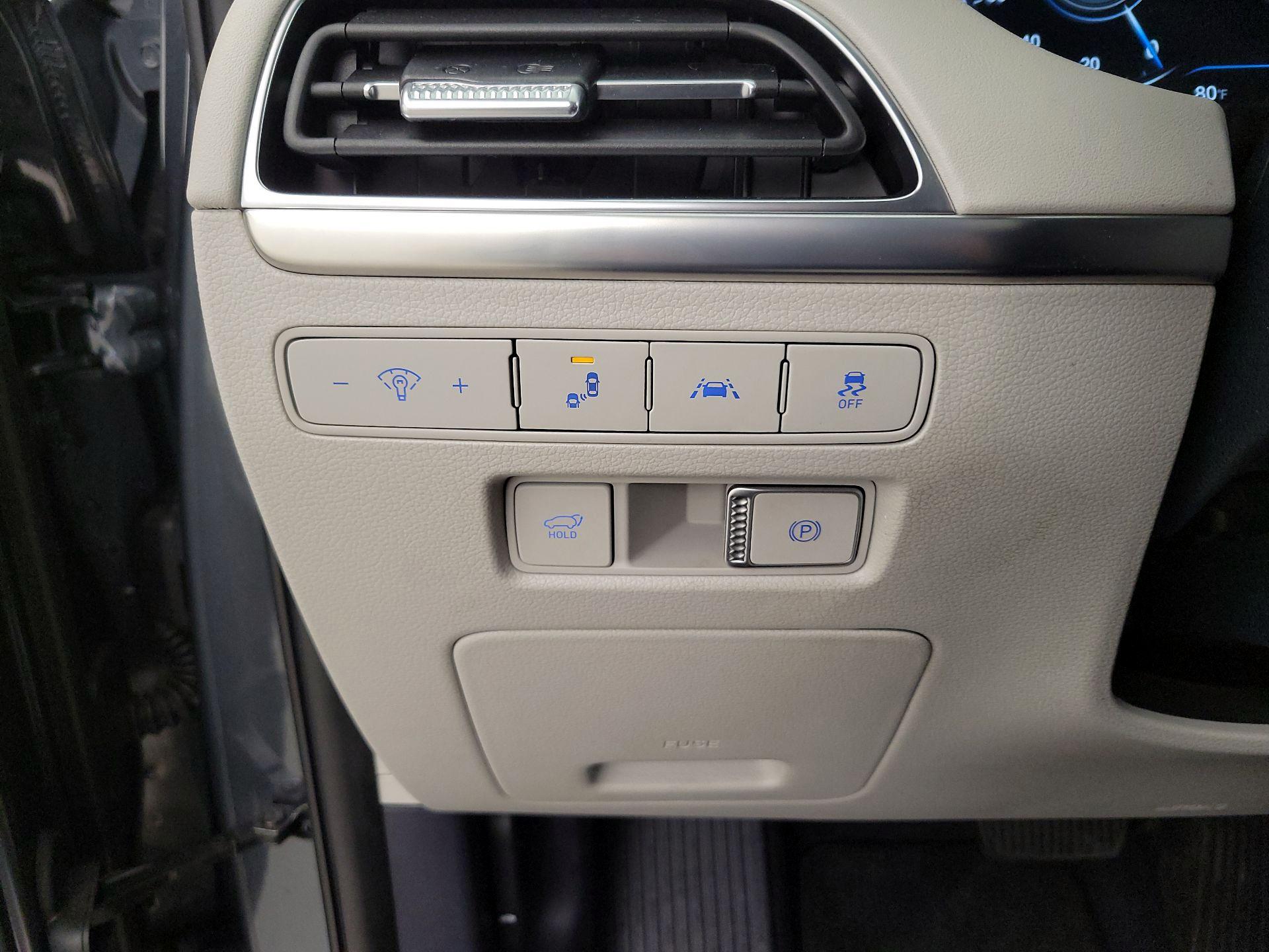 Thumbnail: 2022 Hyundai Palisade - 13