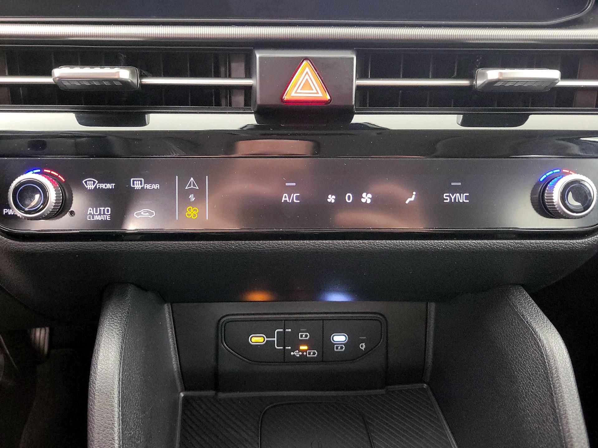 Thumbnail: 2026 Kia Sportage - 17