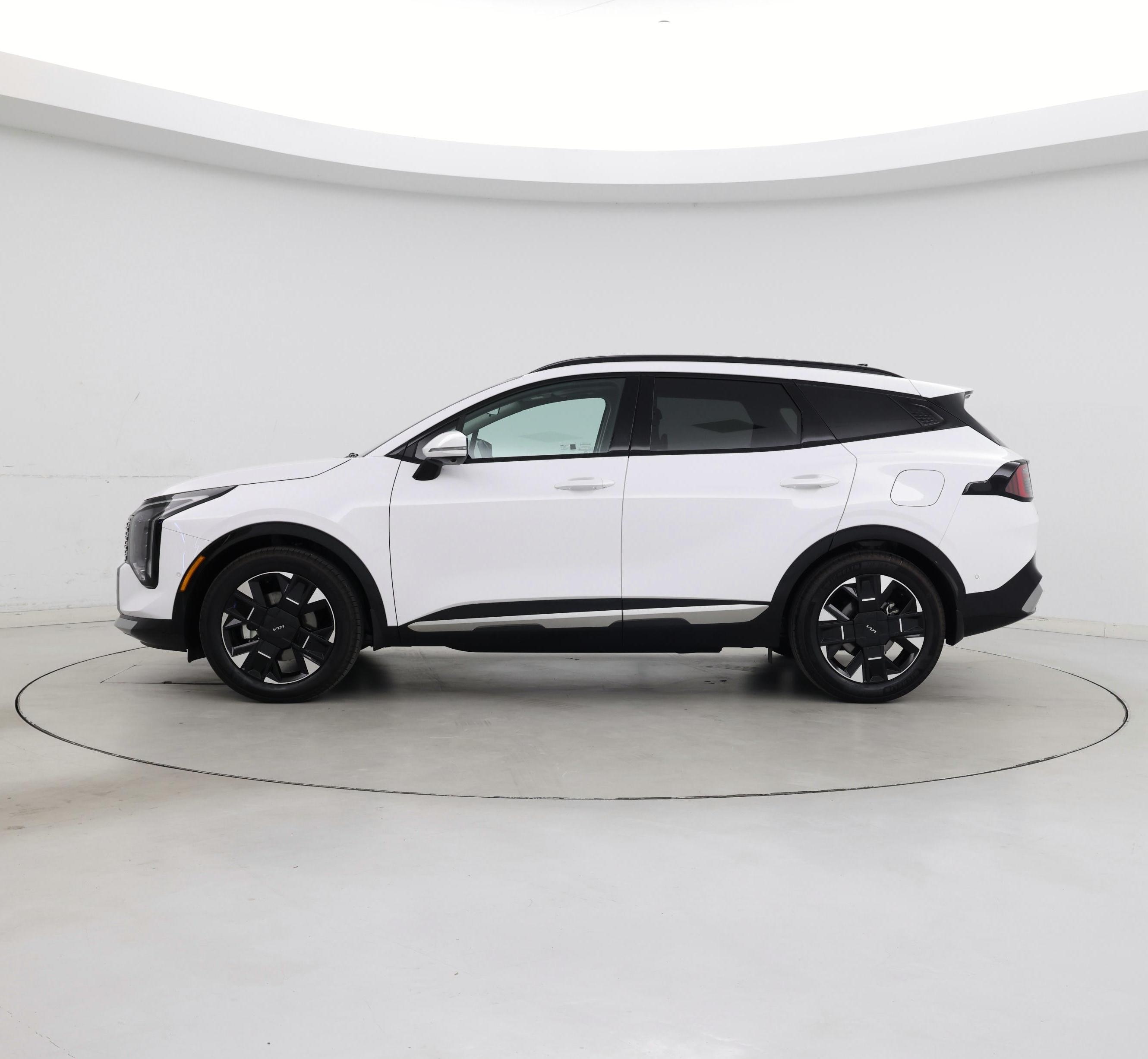 Thumbnail: 2026 Kia Sportage - 3