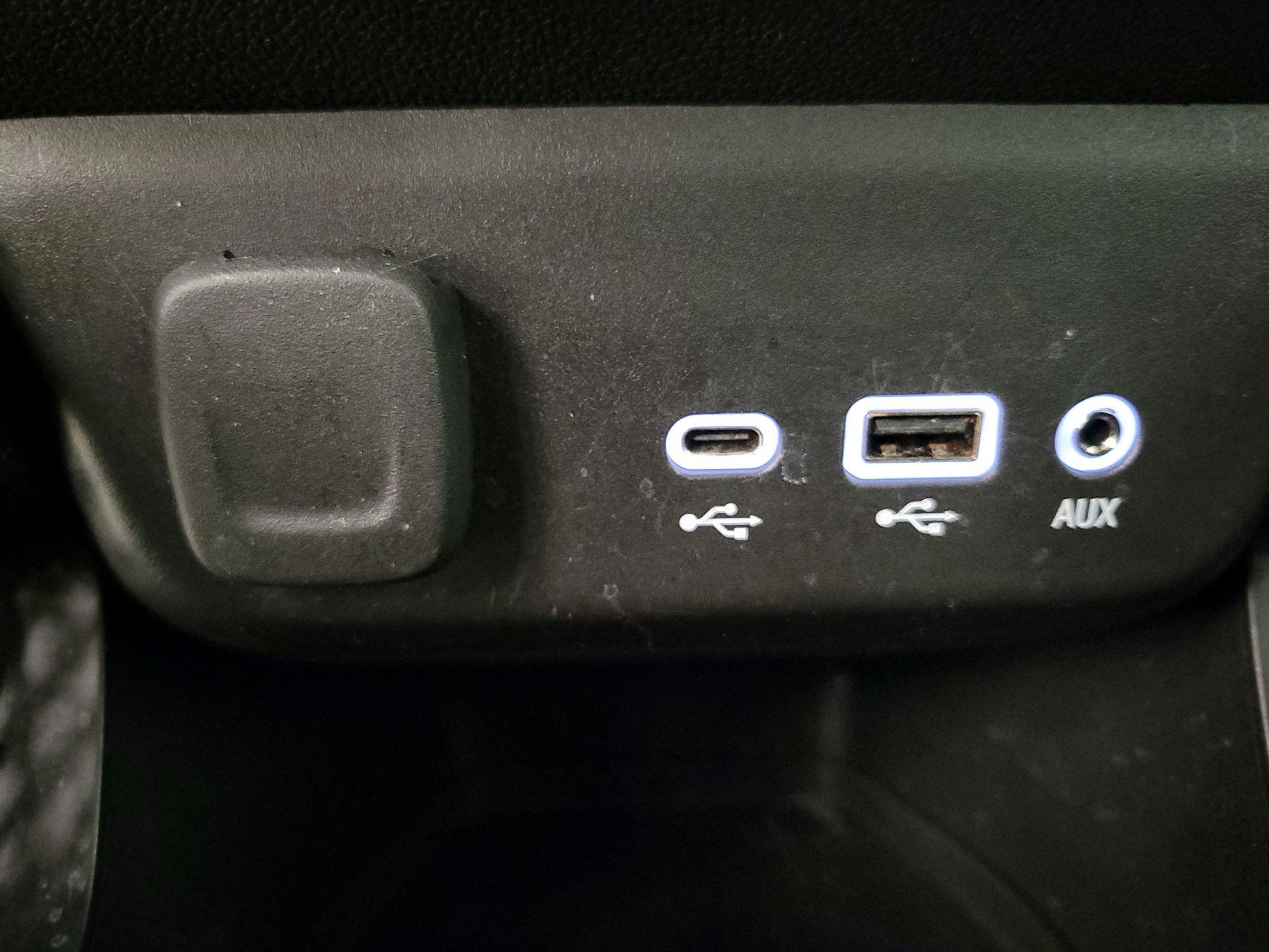 Thumbnail: 2021 Chevrolet TrailBlazer - 18