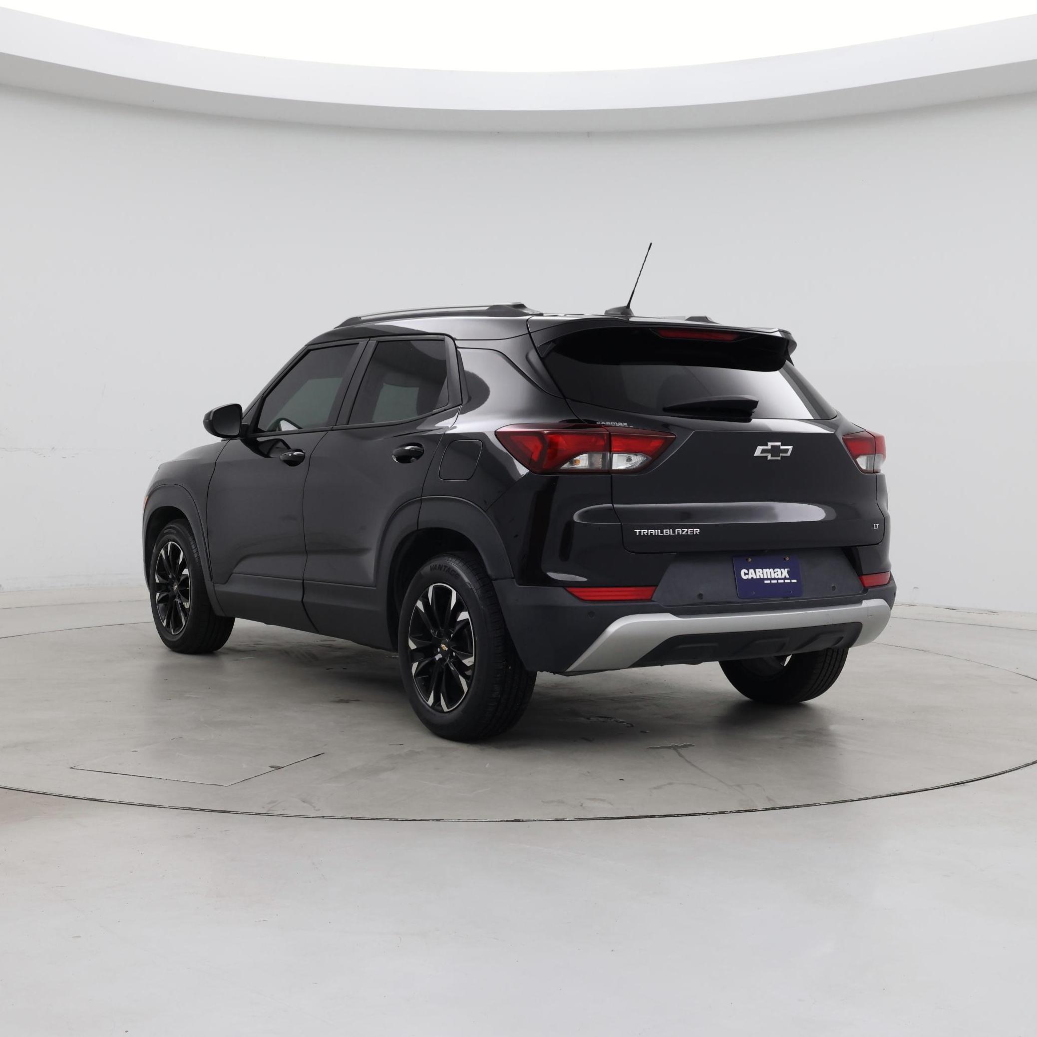 Thumbnail: 2021 Chevrolet TrailBlazer - 2