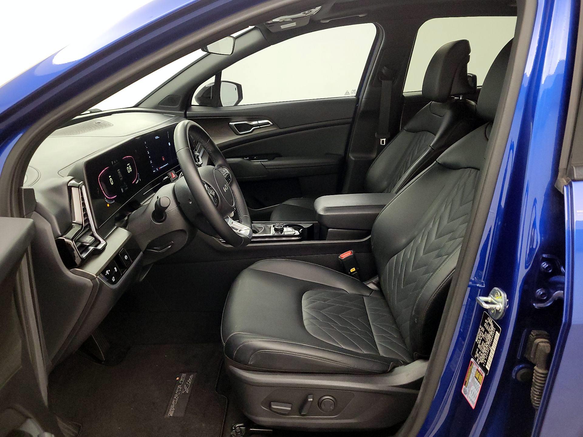 Thumbnail: 2023 Kia Sportage - 11