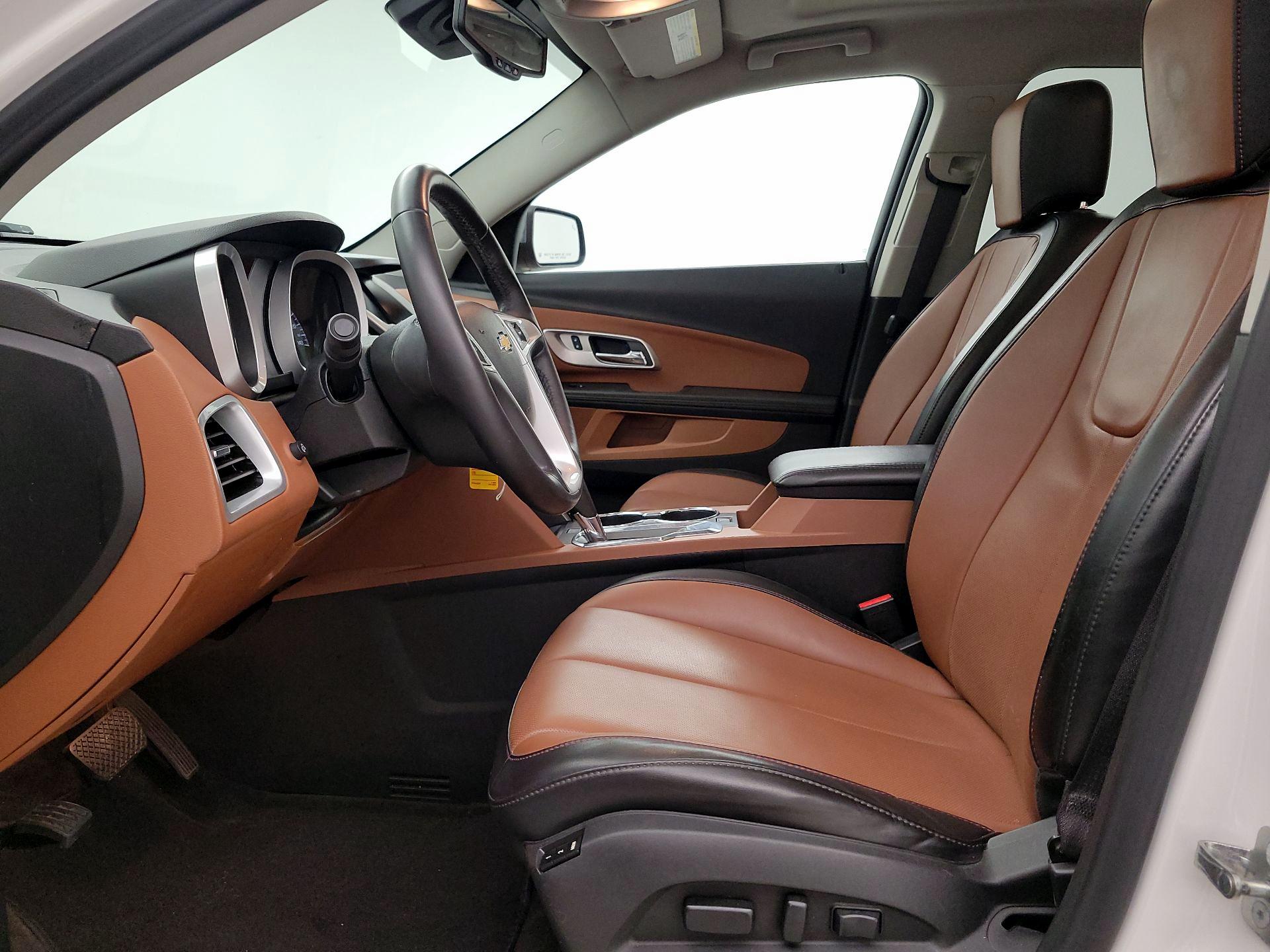 Thumbnail: 2017 Chevrolet Equinox - 11