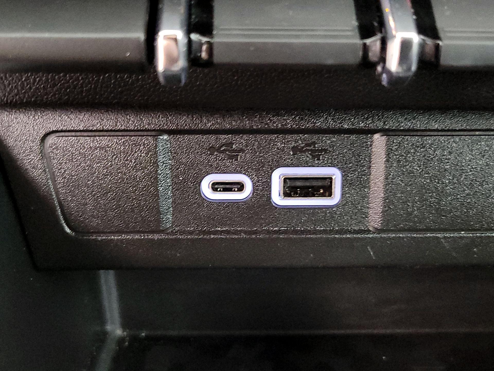 Thumbnail: 2023 Chevrolet Colorado - 18