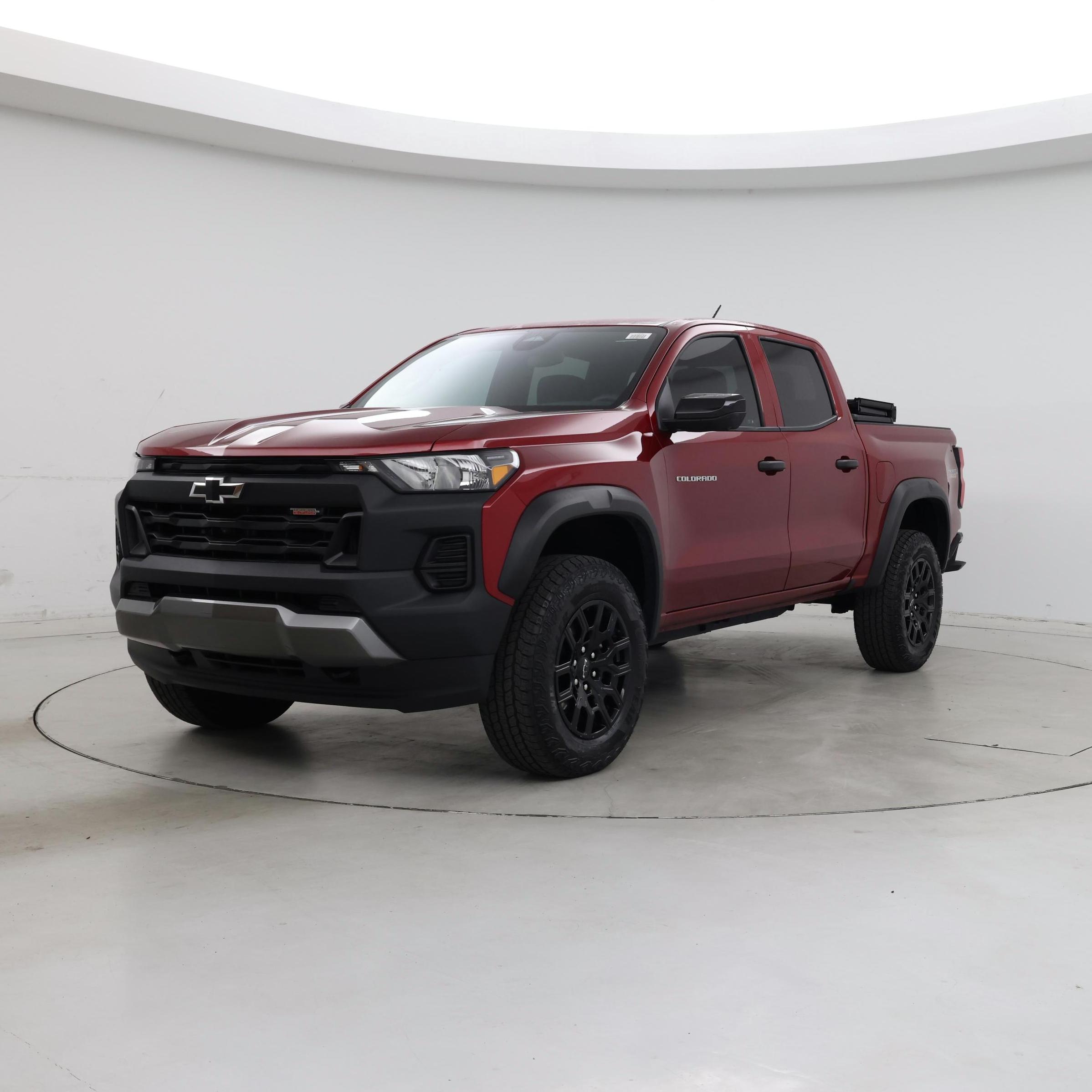 Thumbnail: 2023 Chevrolet Colorado - 4