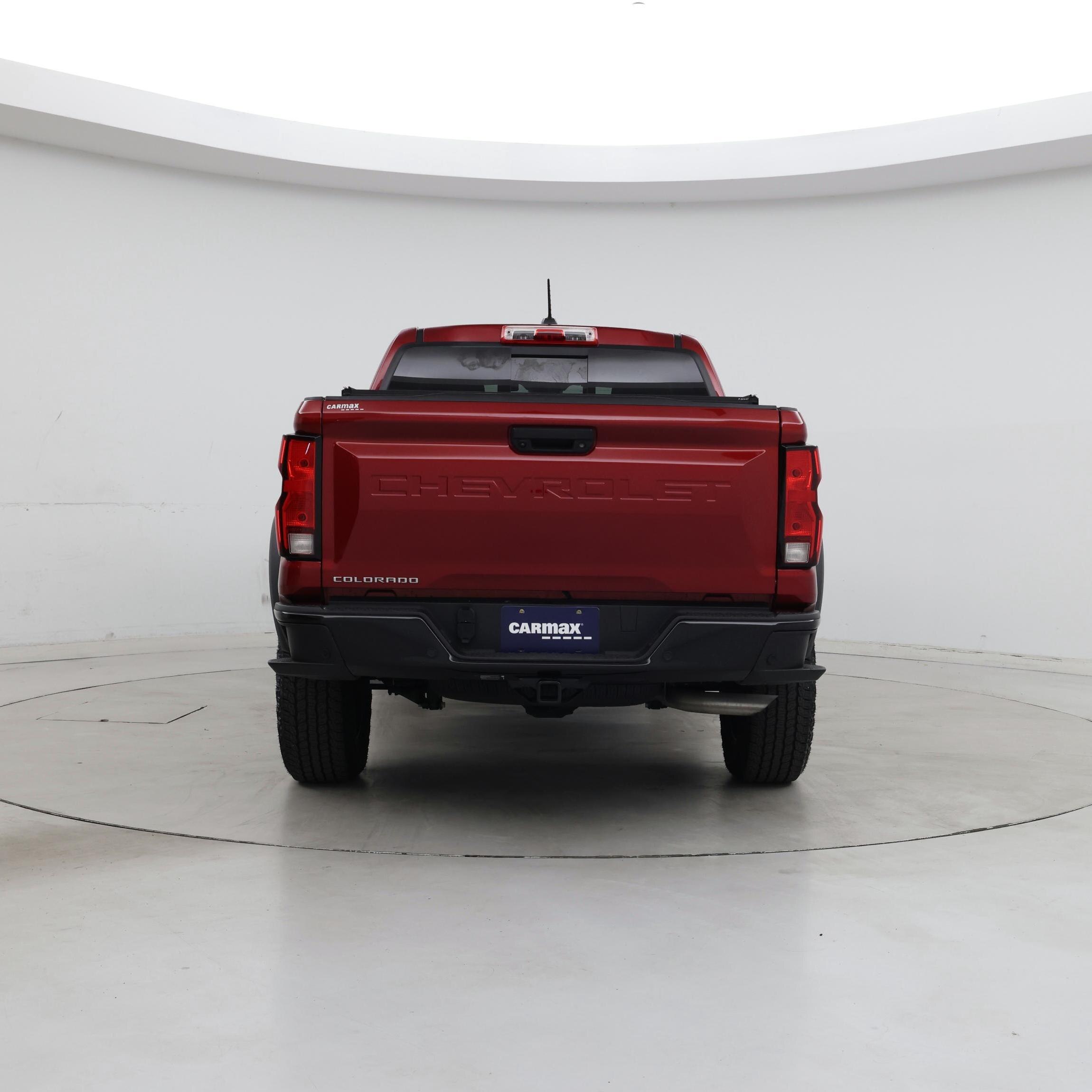 Thumbnail: 2023 Chevrolet Colorado - 6