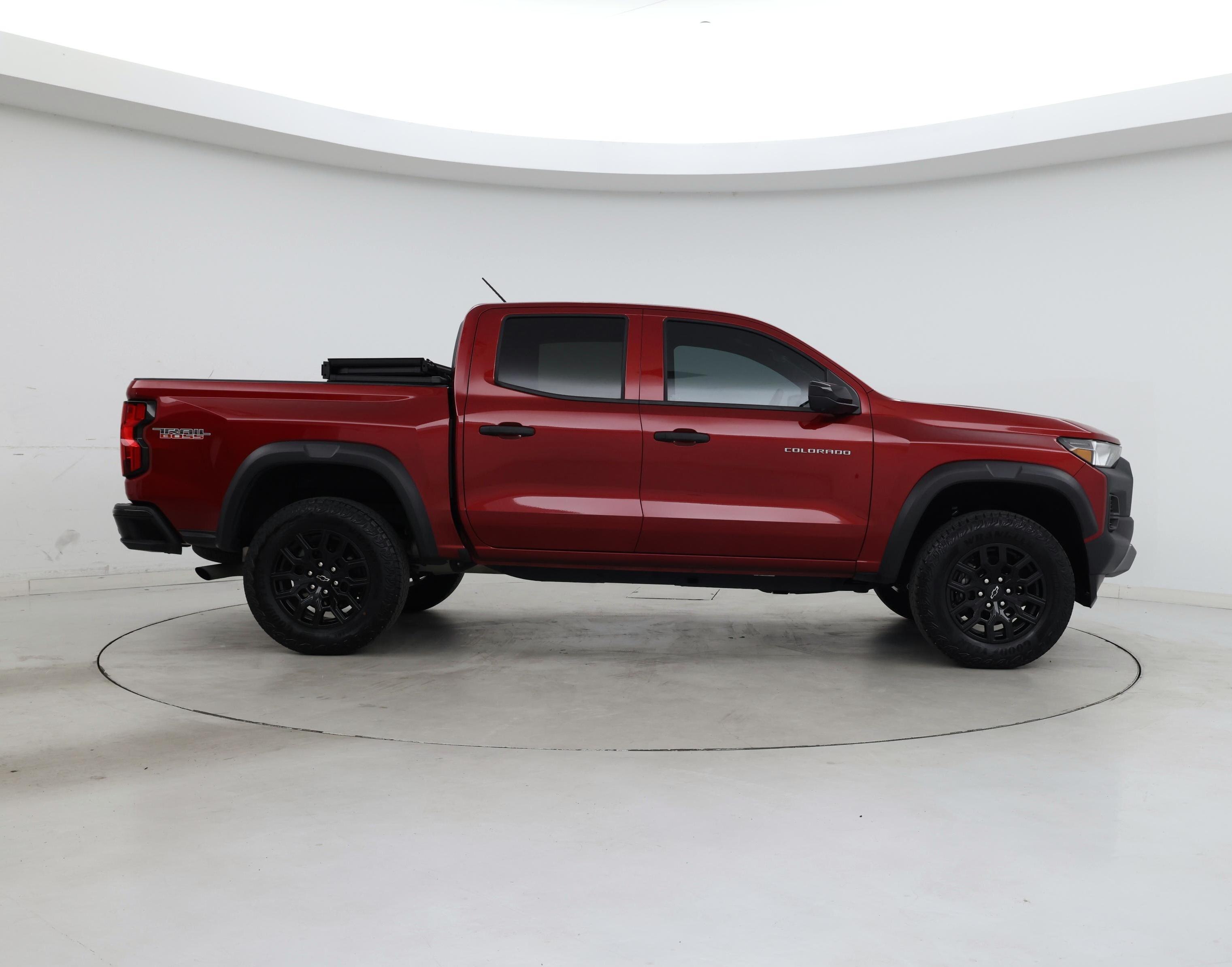 Thumbnail: 2023 Chevrolet Colorado - 7