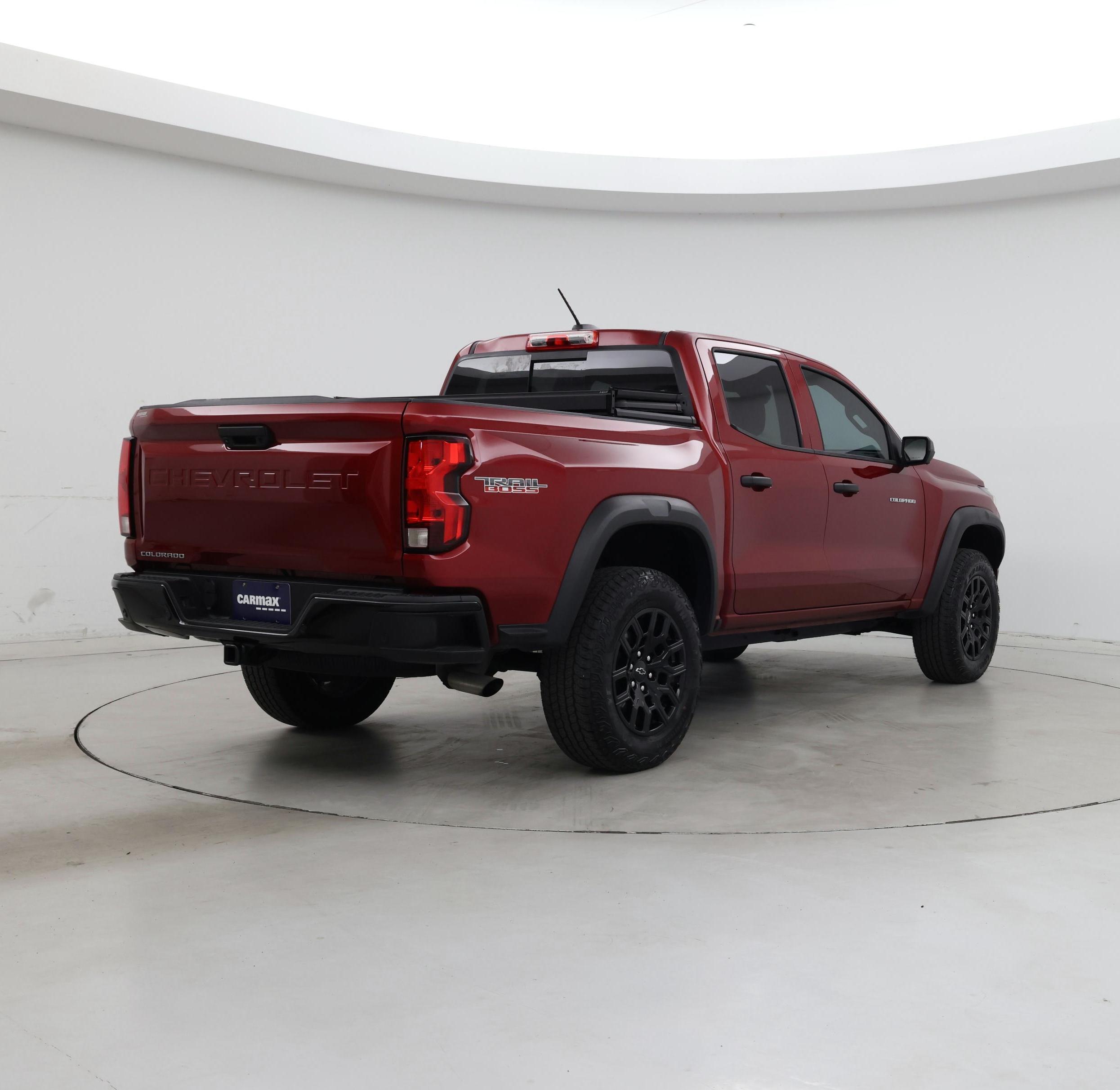 Thumbnail: 2023 Chevrolet Colorado - 8