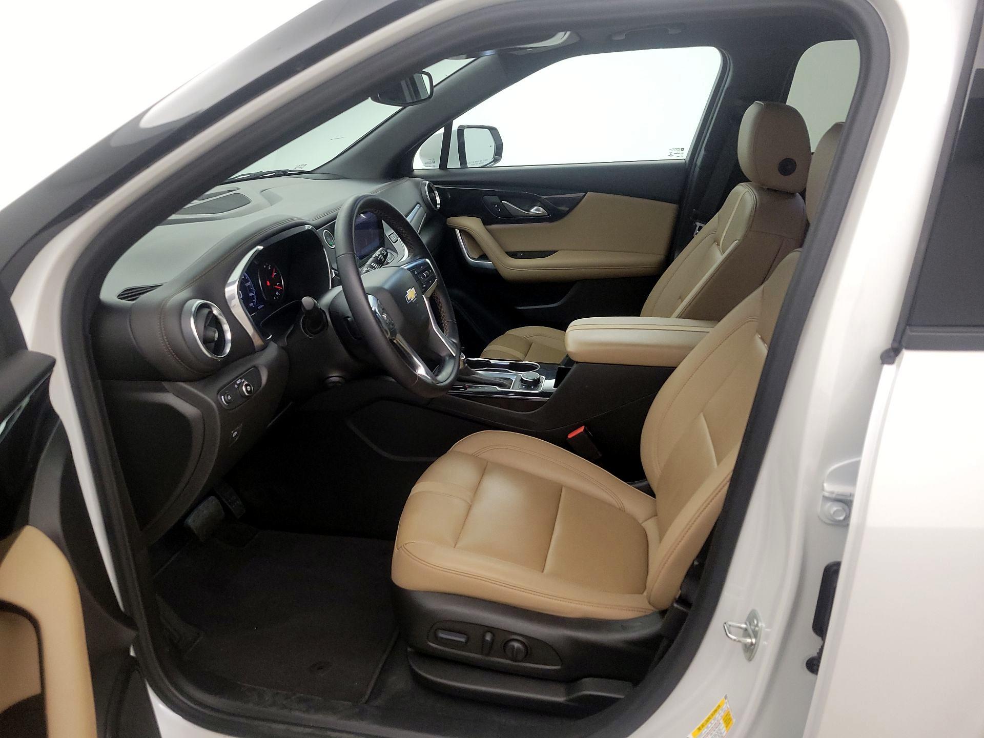 Thumbnail: 2022 Chevrolet Blazer - 11