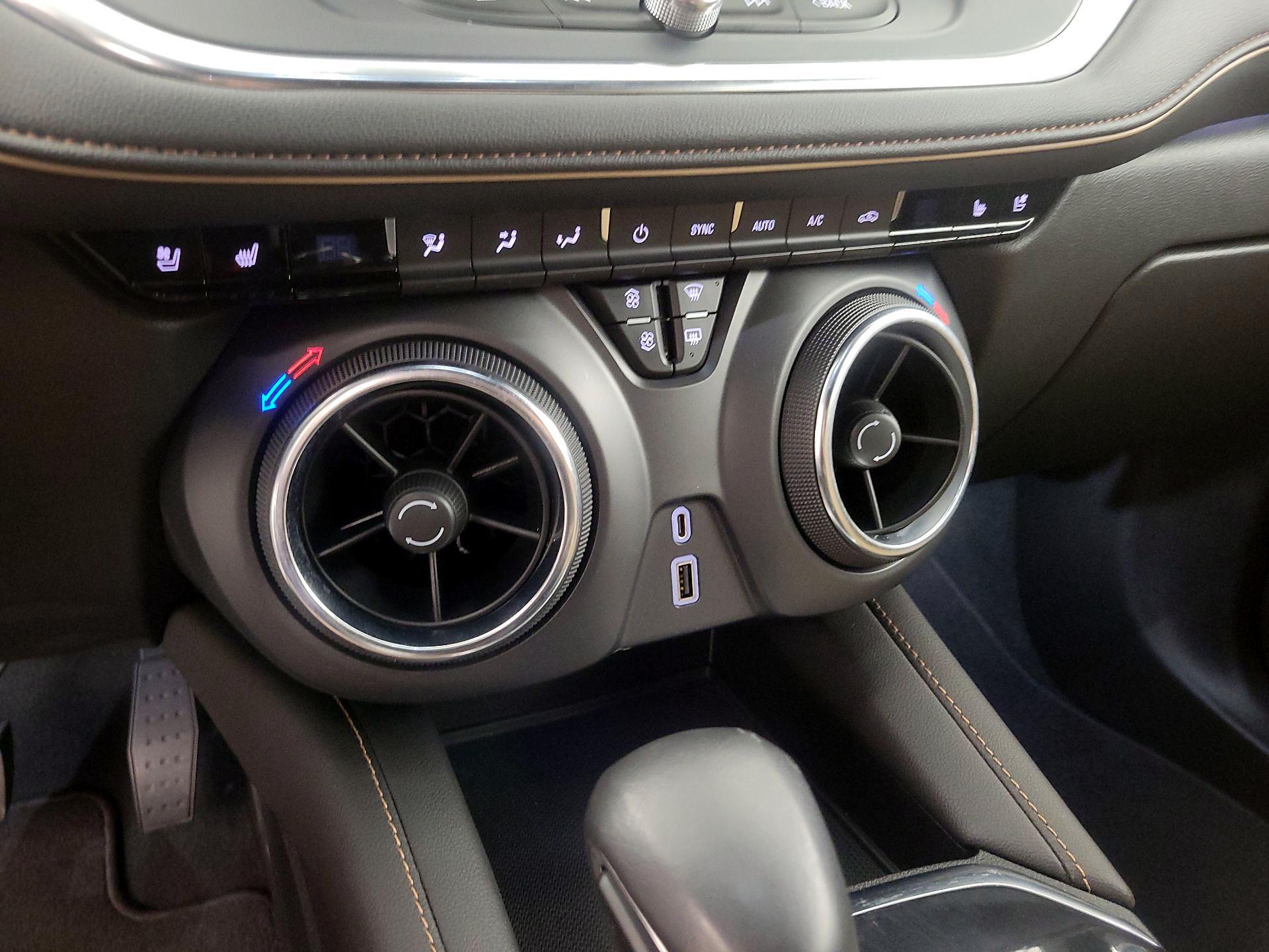 Thumbnail: 2022 Chevrolet Blazer - 17