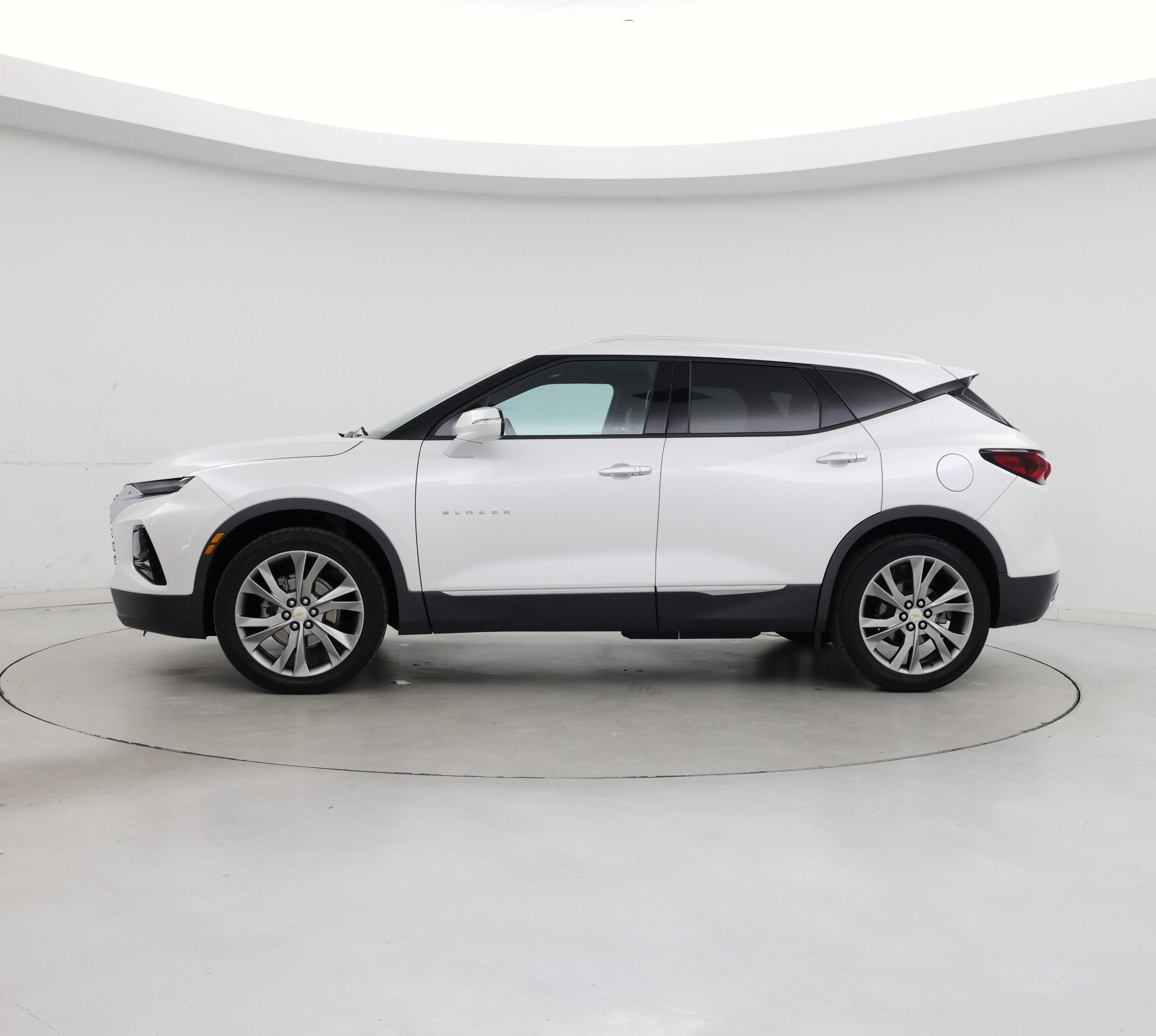 Thumbnail: 2022 Chevrolet Blazer - 3