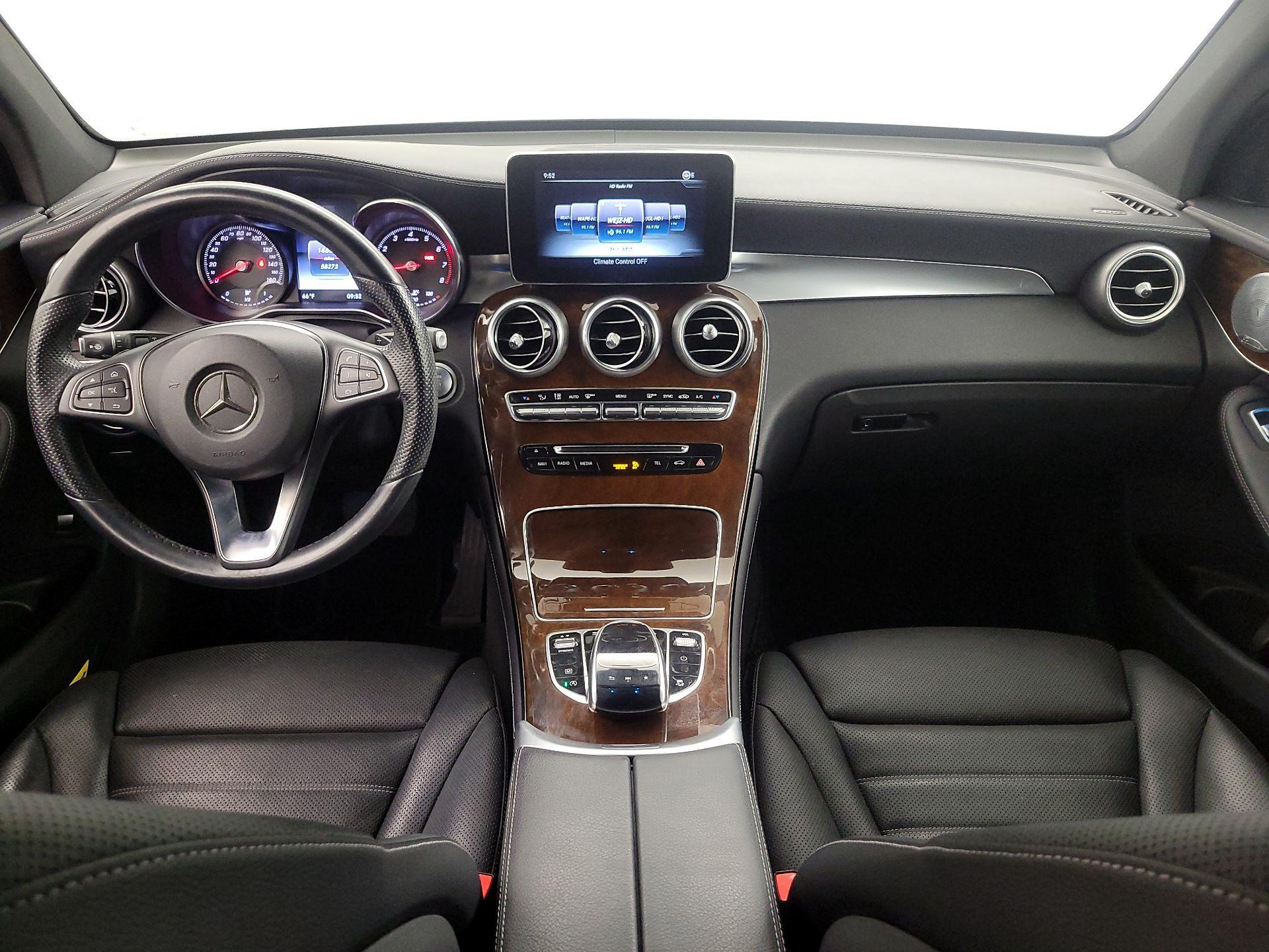 Thumbnail: 2017 Mercedes-Benz GLC - 9