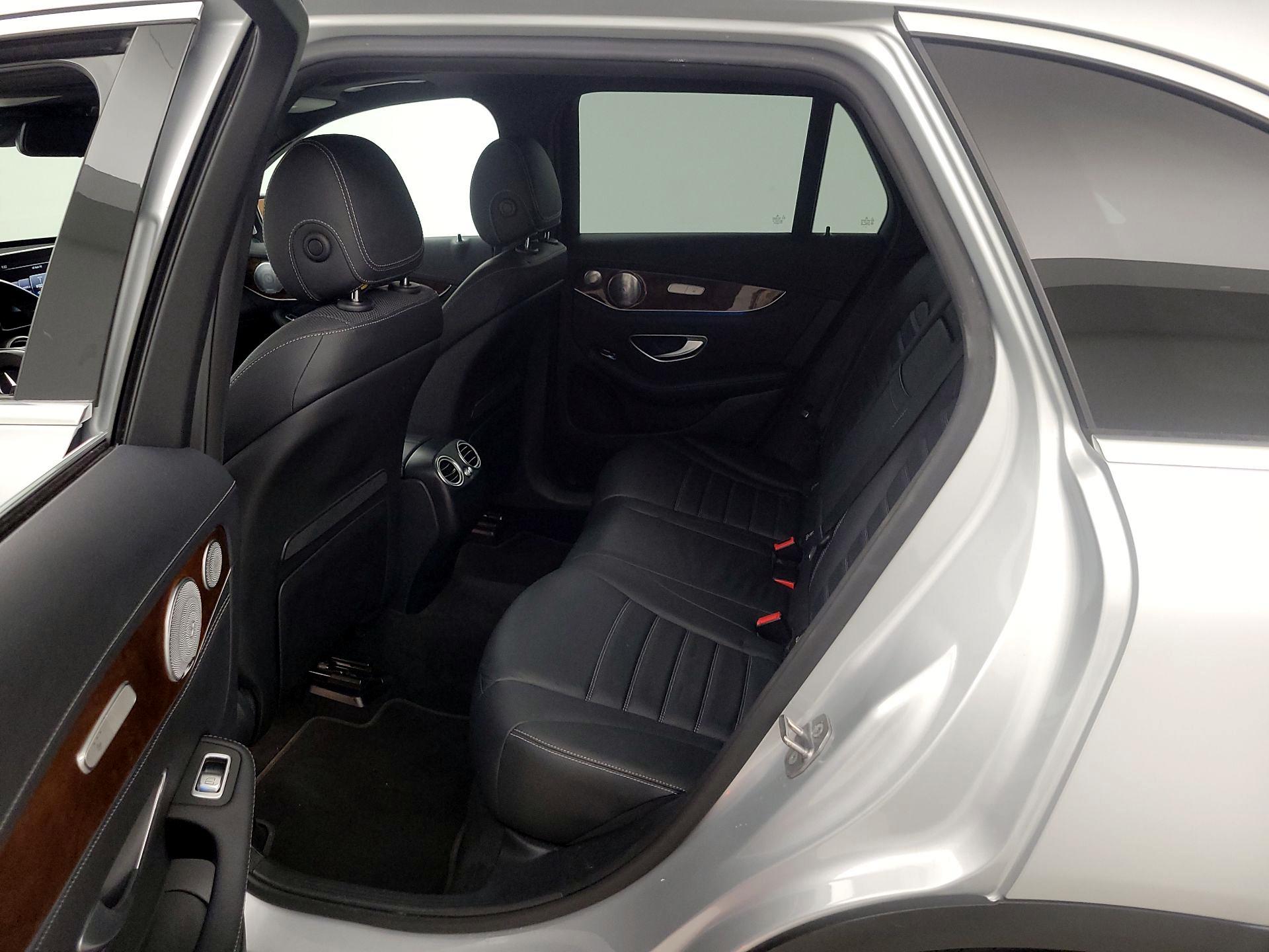 Thumbnail: 2017 Mercedes-Benz GLC - 20