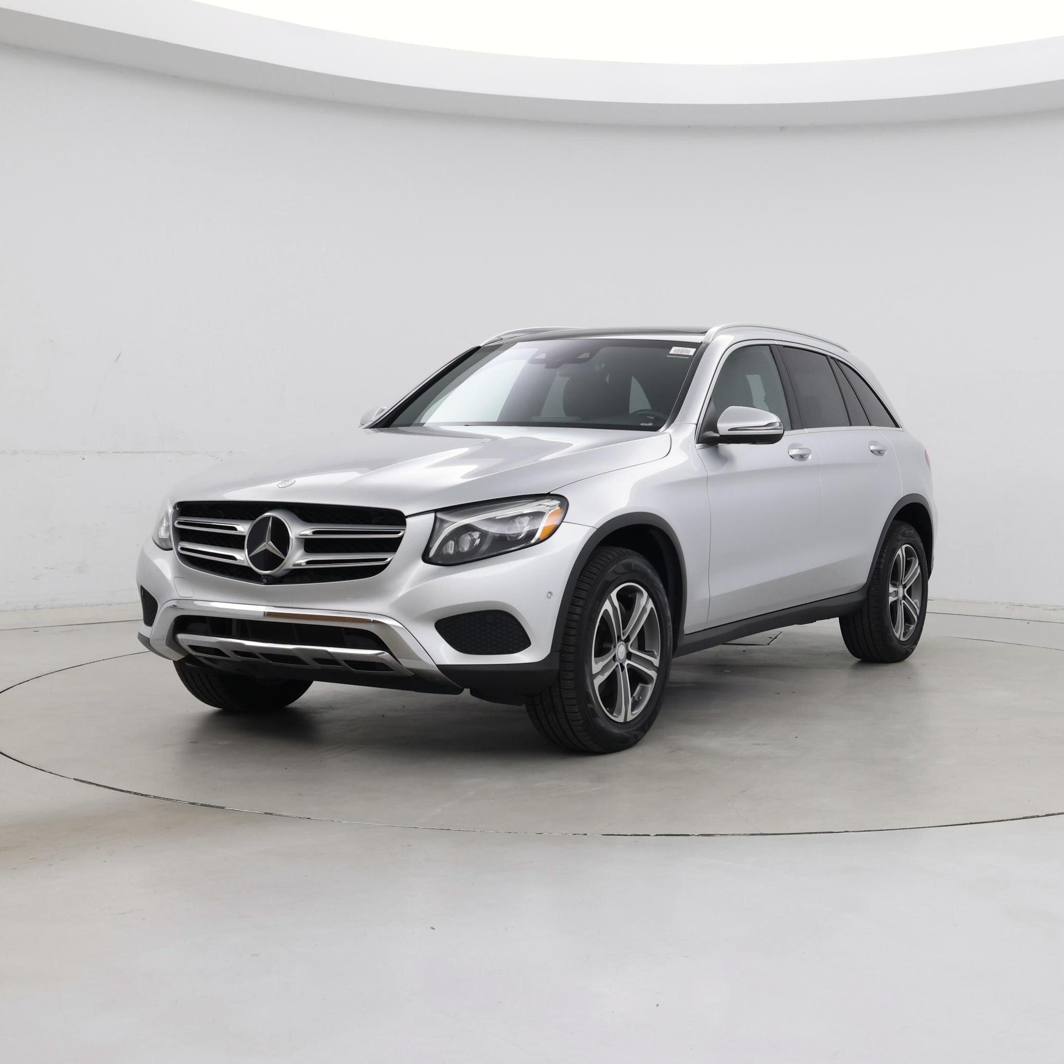 Thumbnail: 2017 Mercedes-Benz GLC - 4