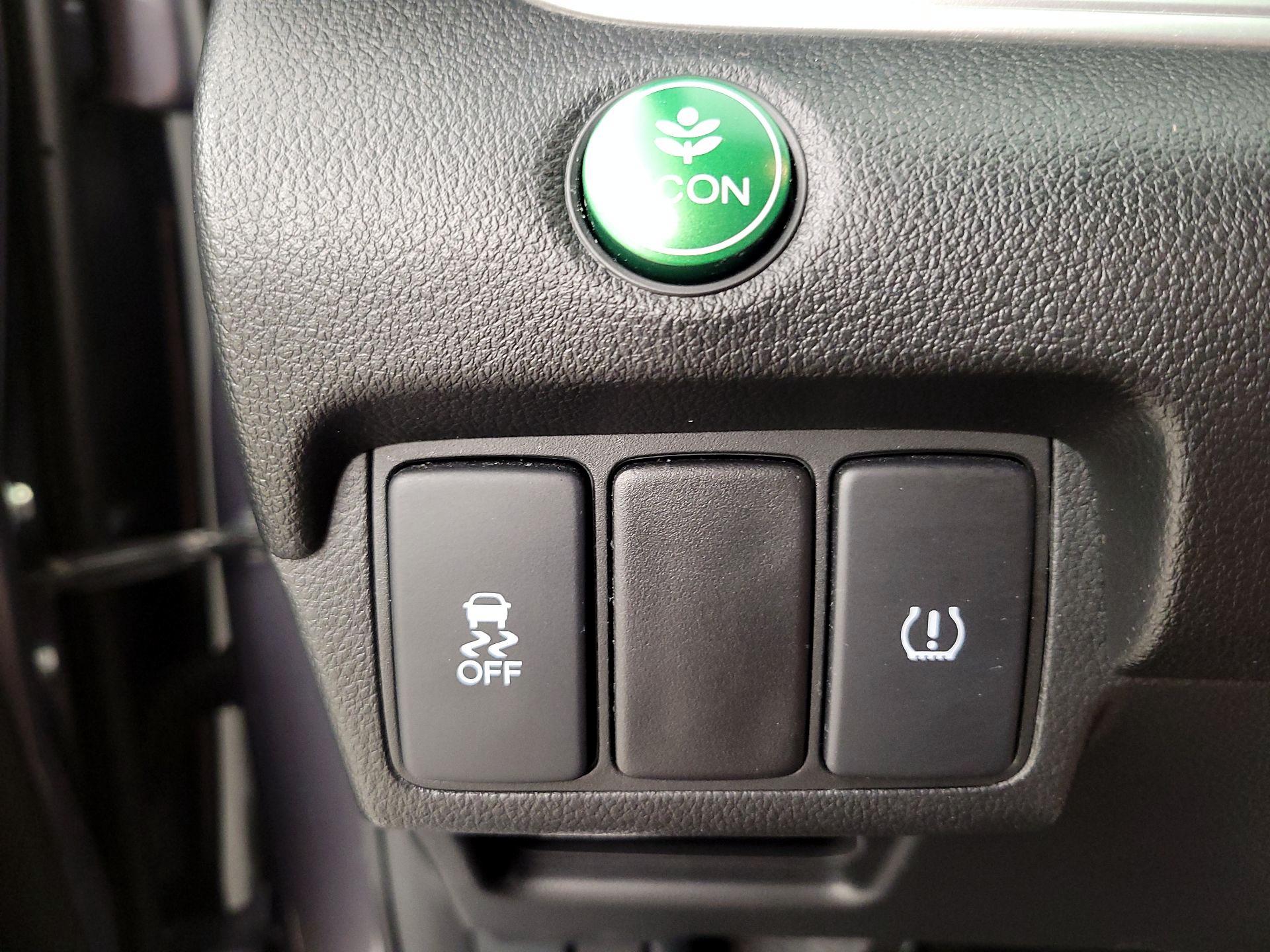 Thumbnail: 2016 Honda CR-V - 13