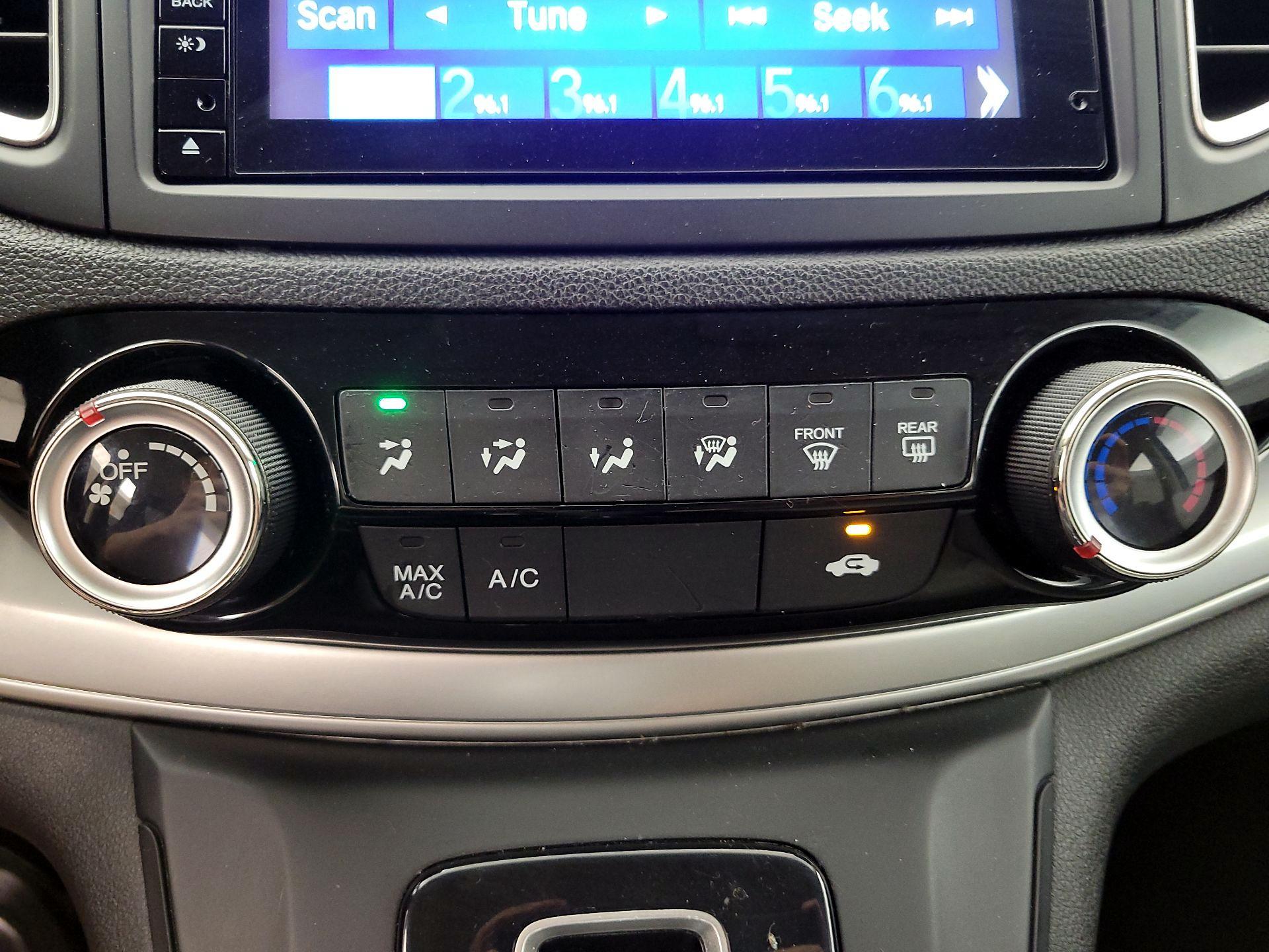 Thumbnail: 2016 Honda CR-V - 16