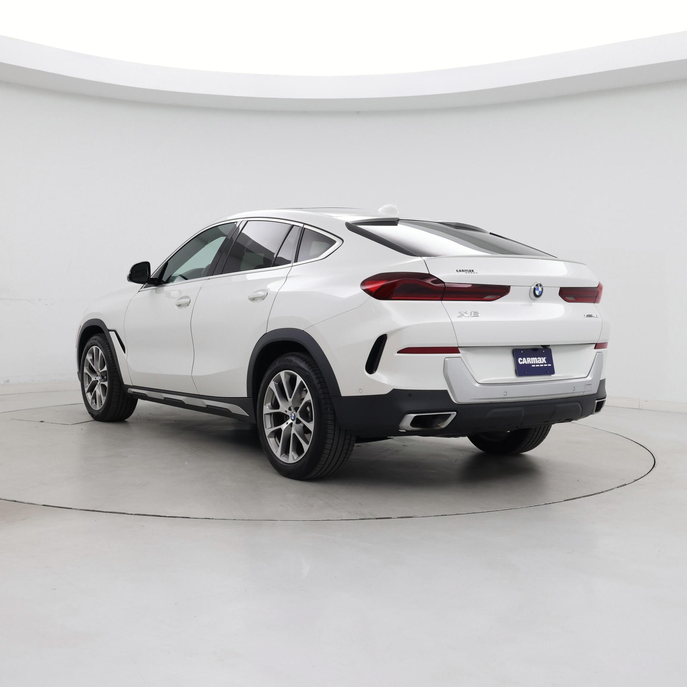 Thumbnail: 2021 BMW X6 - 2