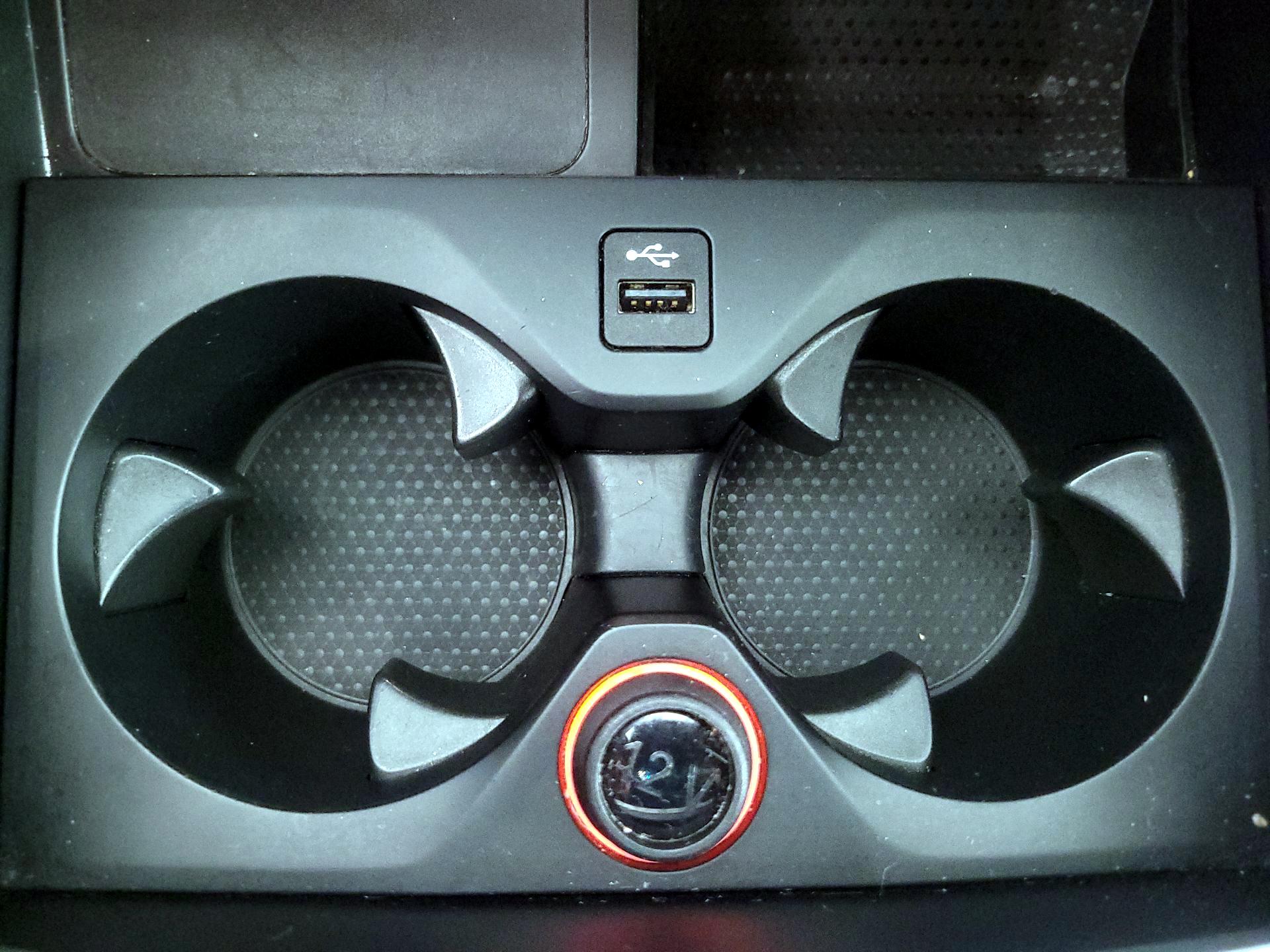 Thumbnail: 2021 BMW X6 - 19