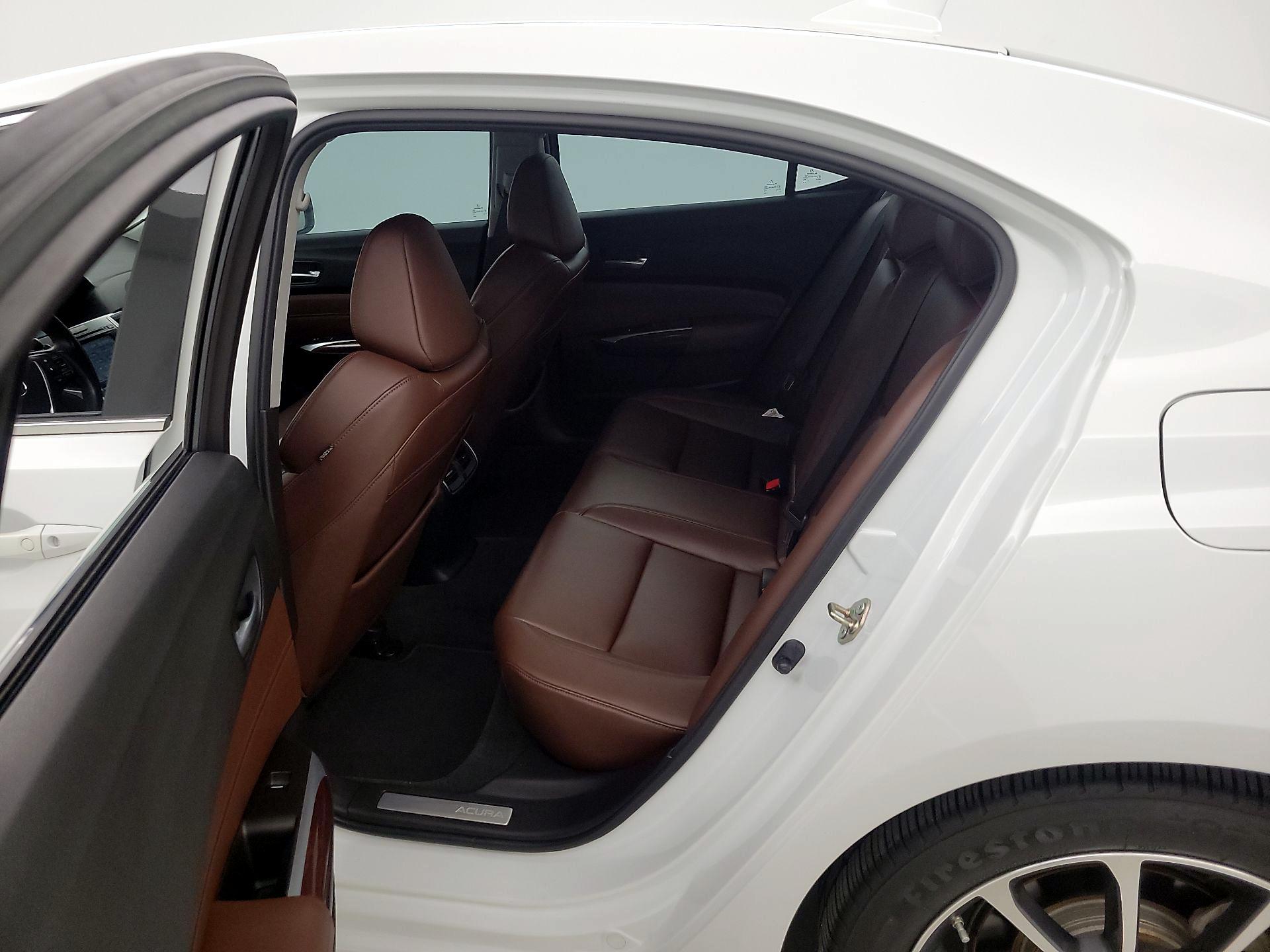 Thumbnail: 2016 Acura TLX - 20