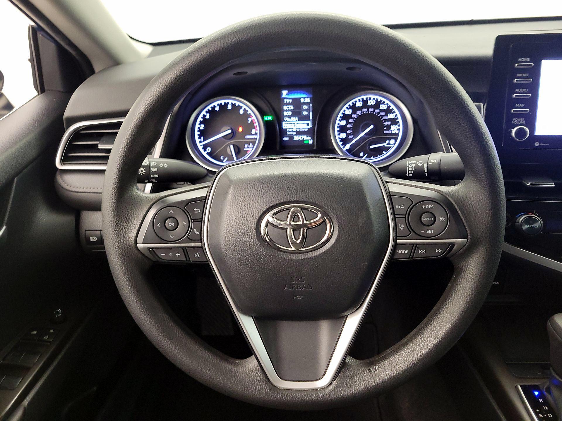 Thumbnail: 2023 Toyota Camry - 10