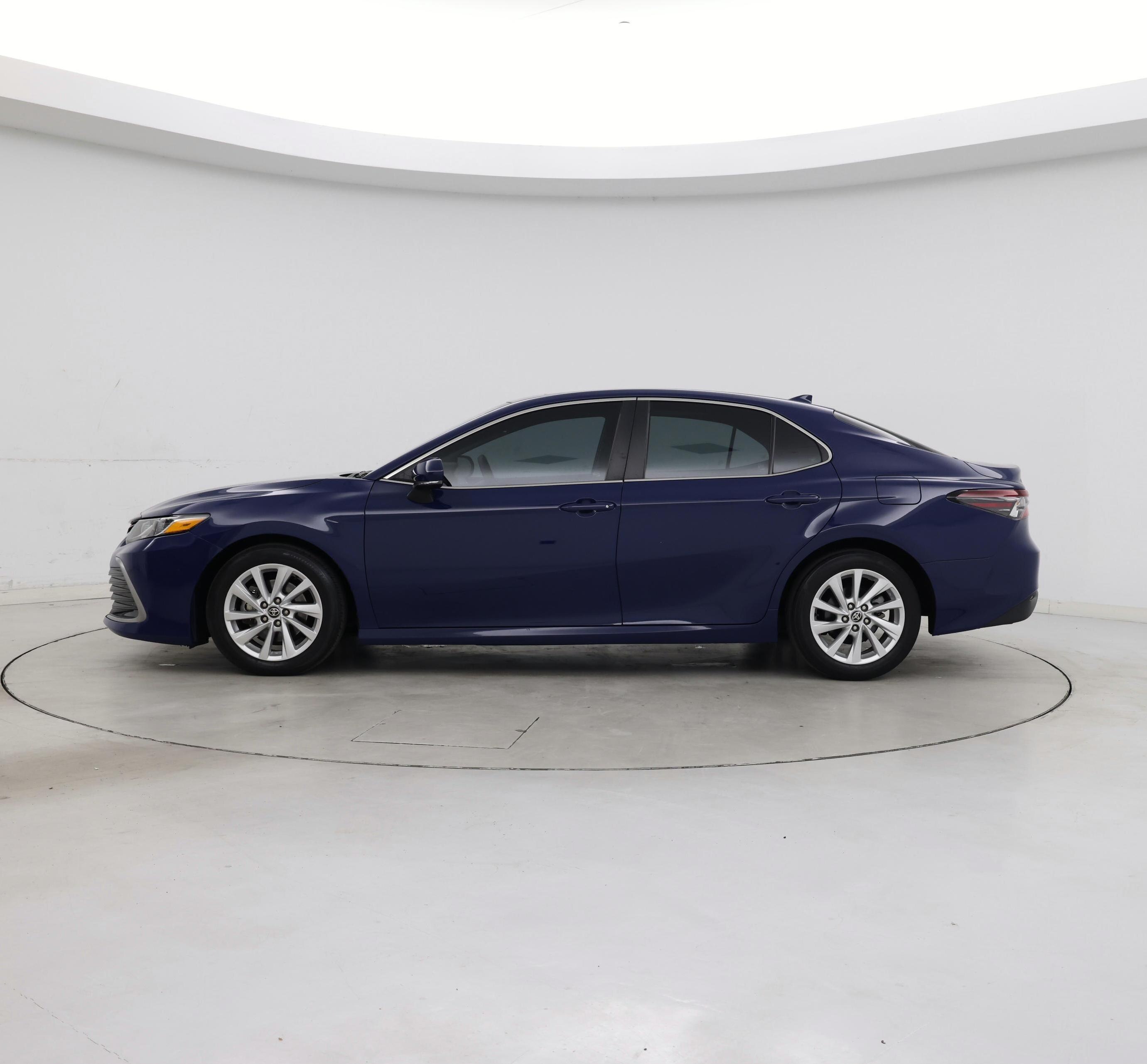 Thumbnail: 2023 Toyota Camry - 3