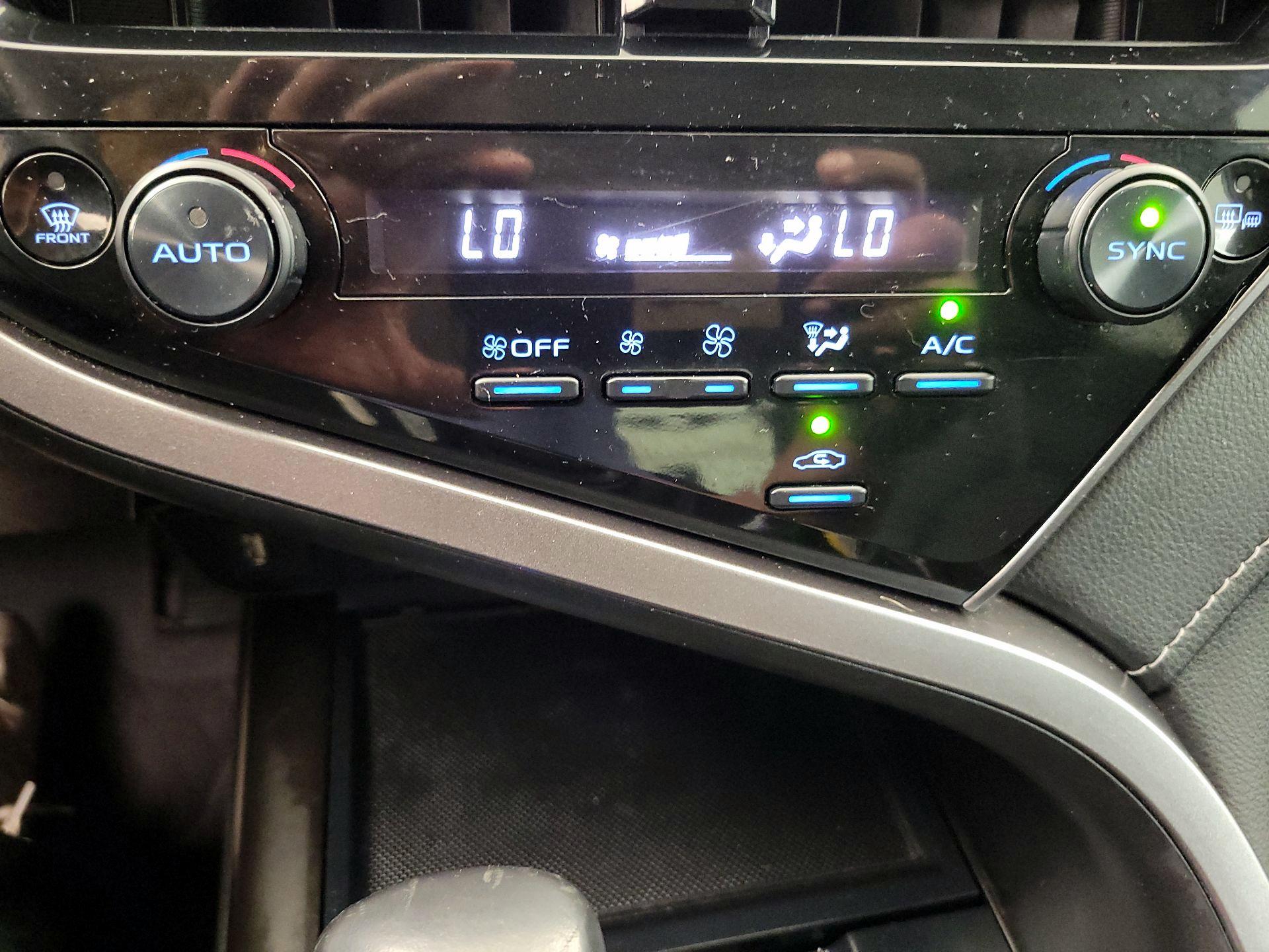 Thumbnail: 2023 Toyota Camry - 16