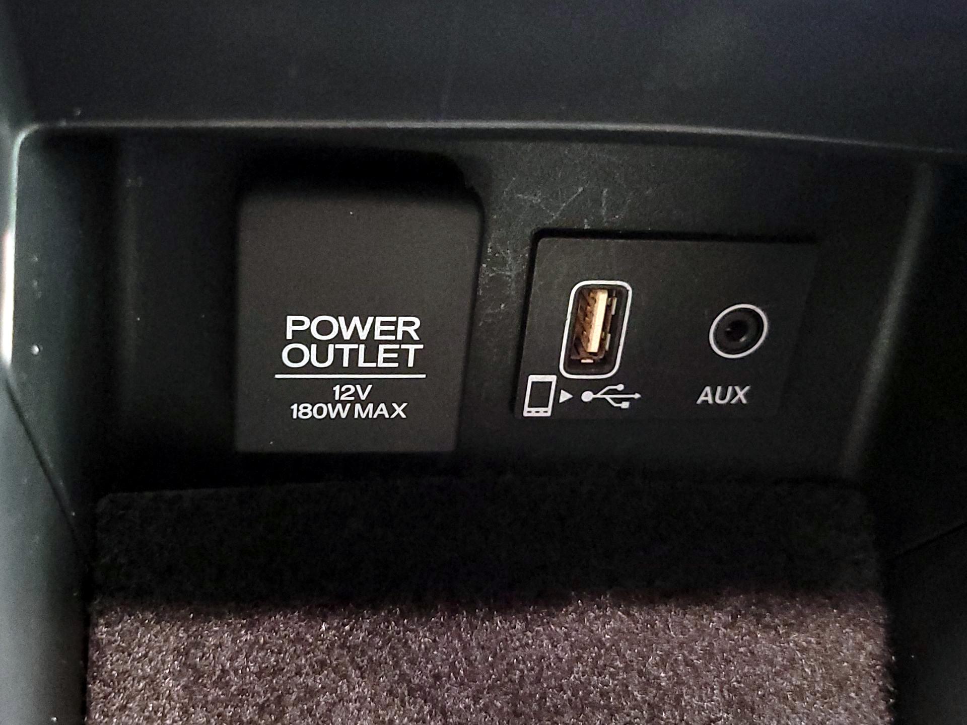 Thumbnail: 2020 Acura ILX - 18