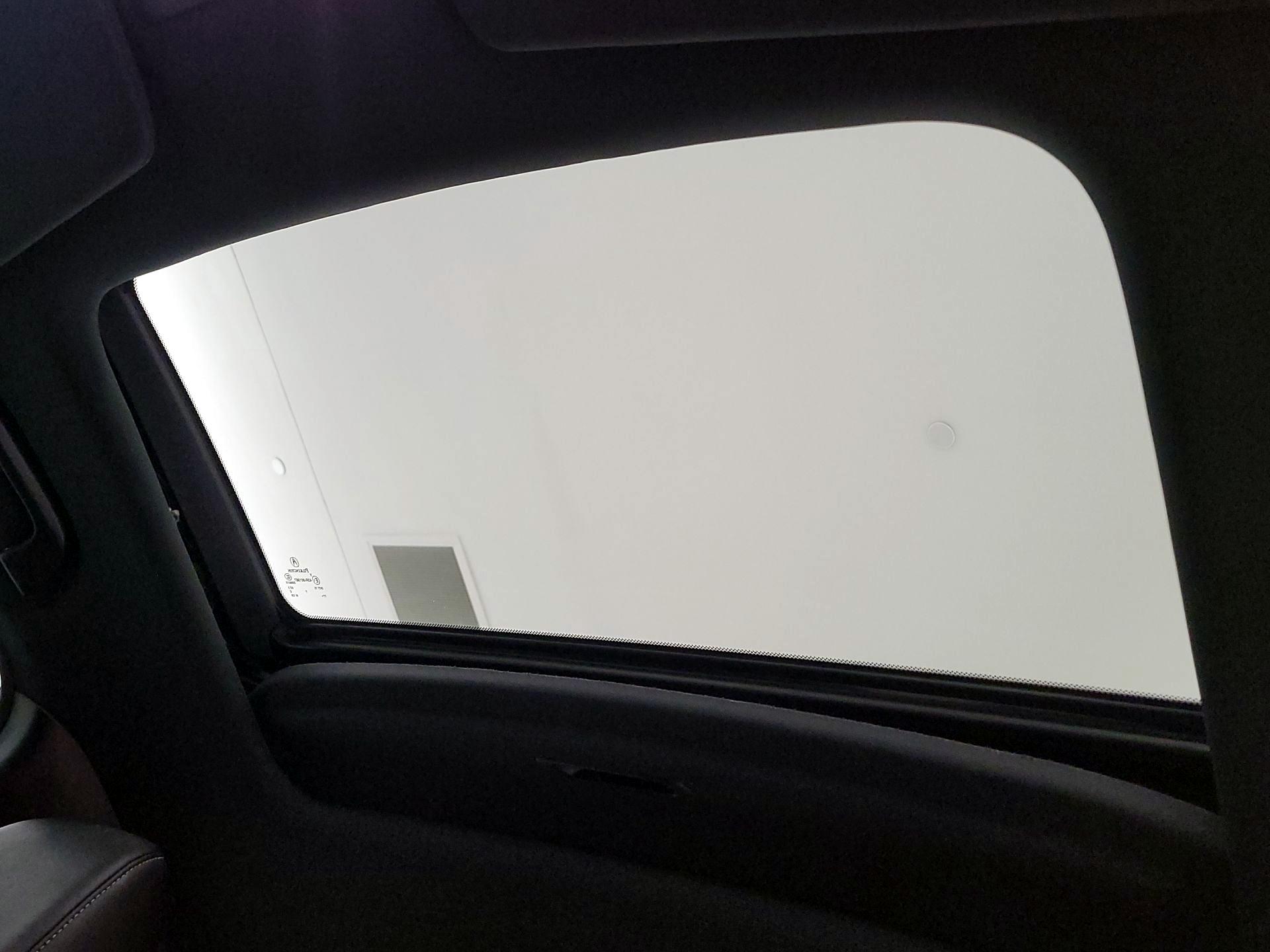 Thumbnail: 2020 Acura ILX - 19