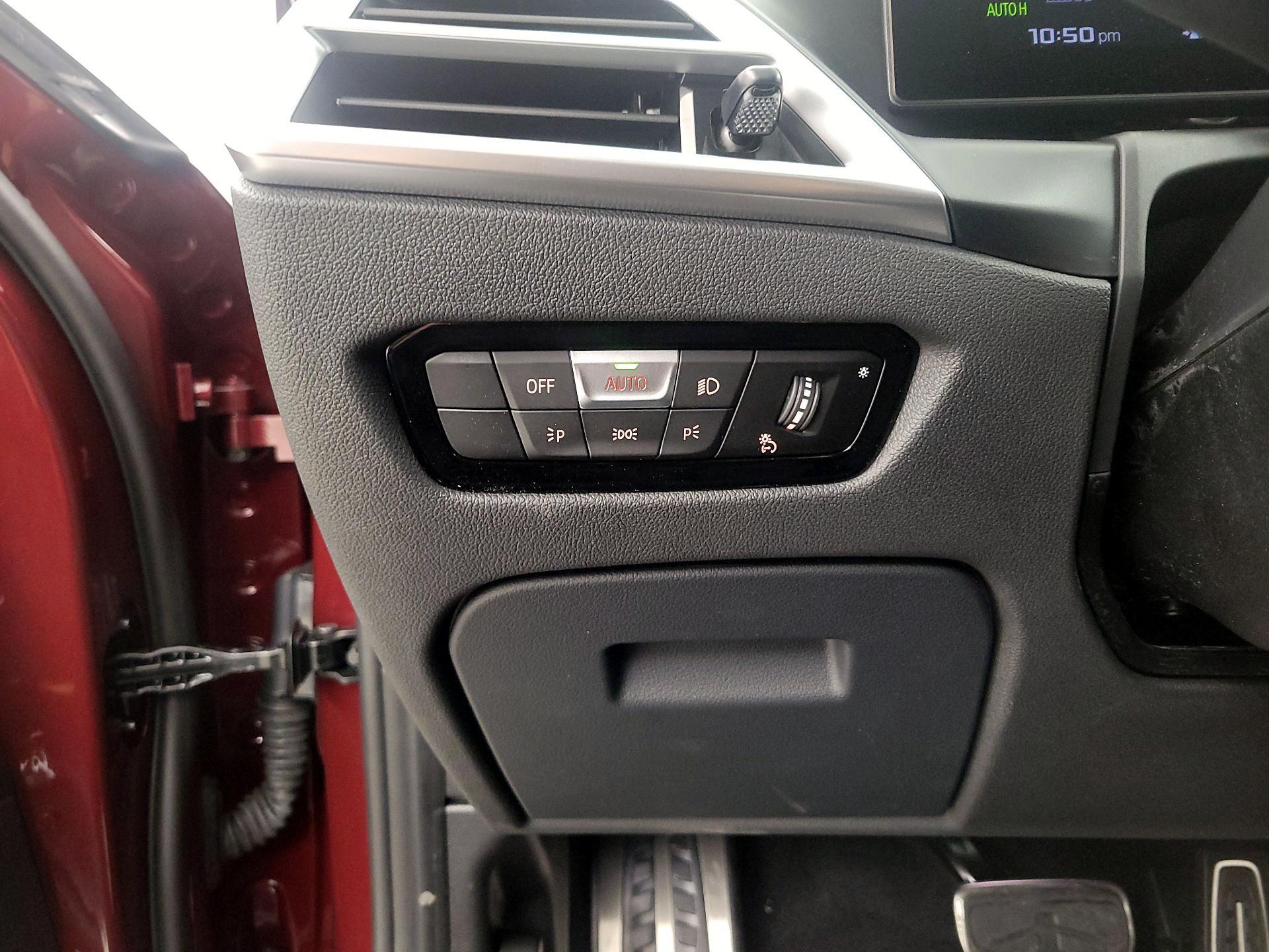 Thumbnail: 2025 BMW M3 - 13