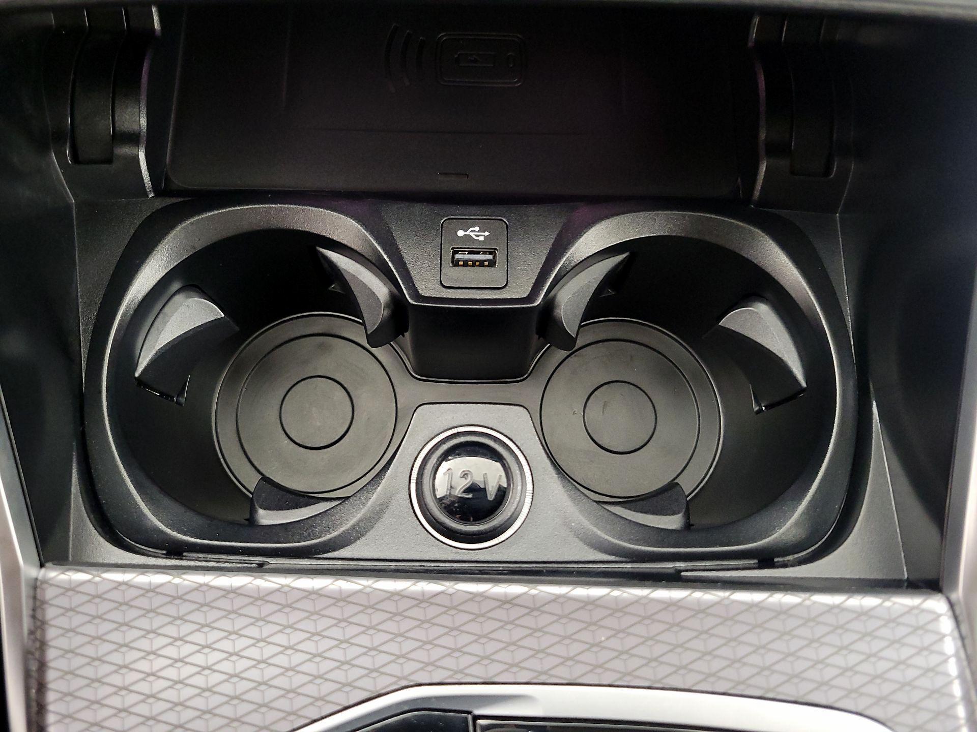 Thumbnail: 2025 BMW M3 - 19