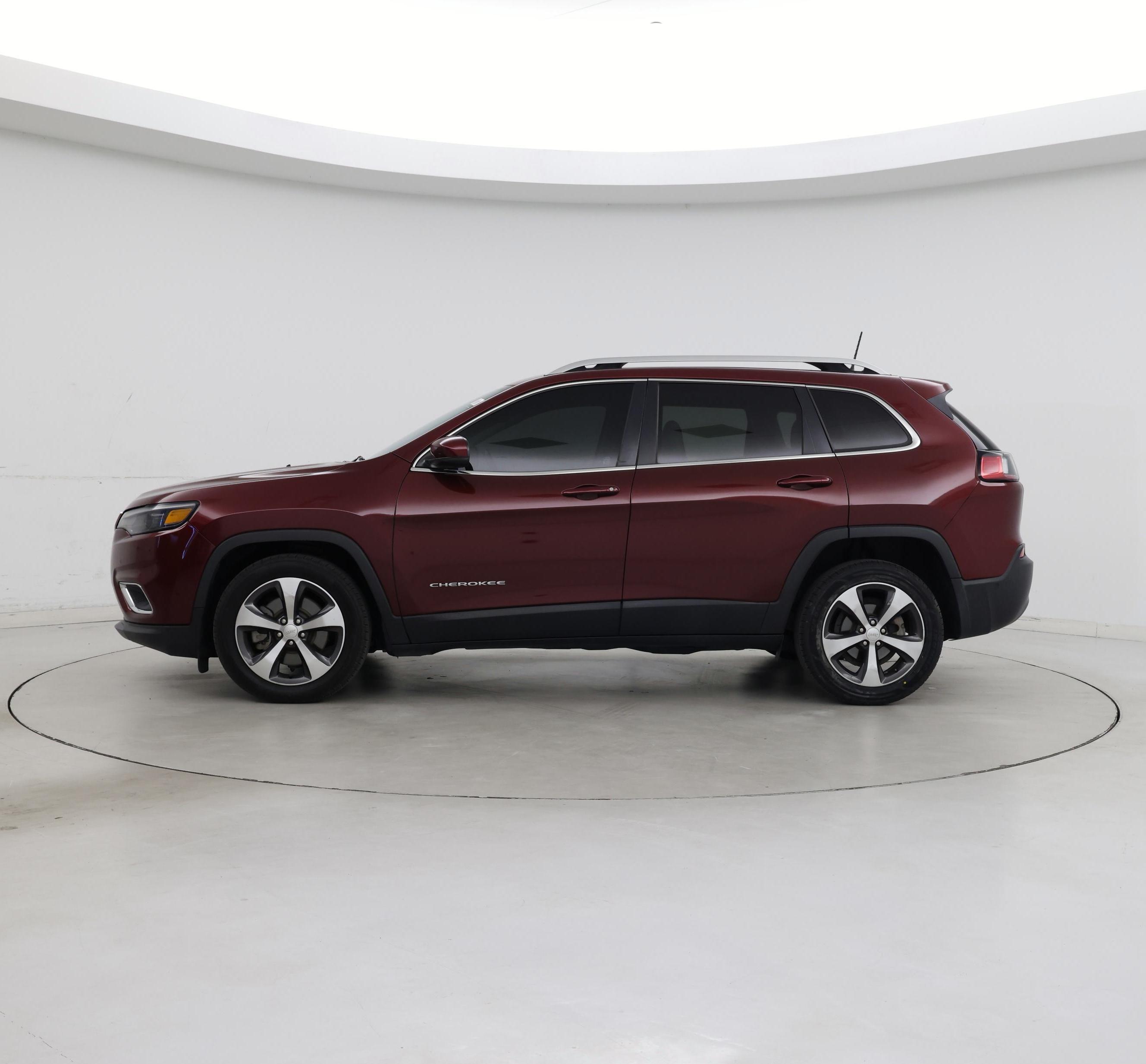 Thumbnail: 2019 Jeep Cherokee - 3