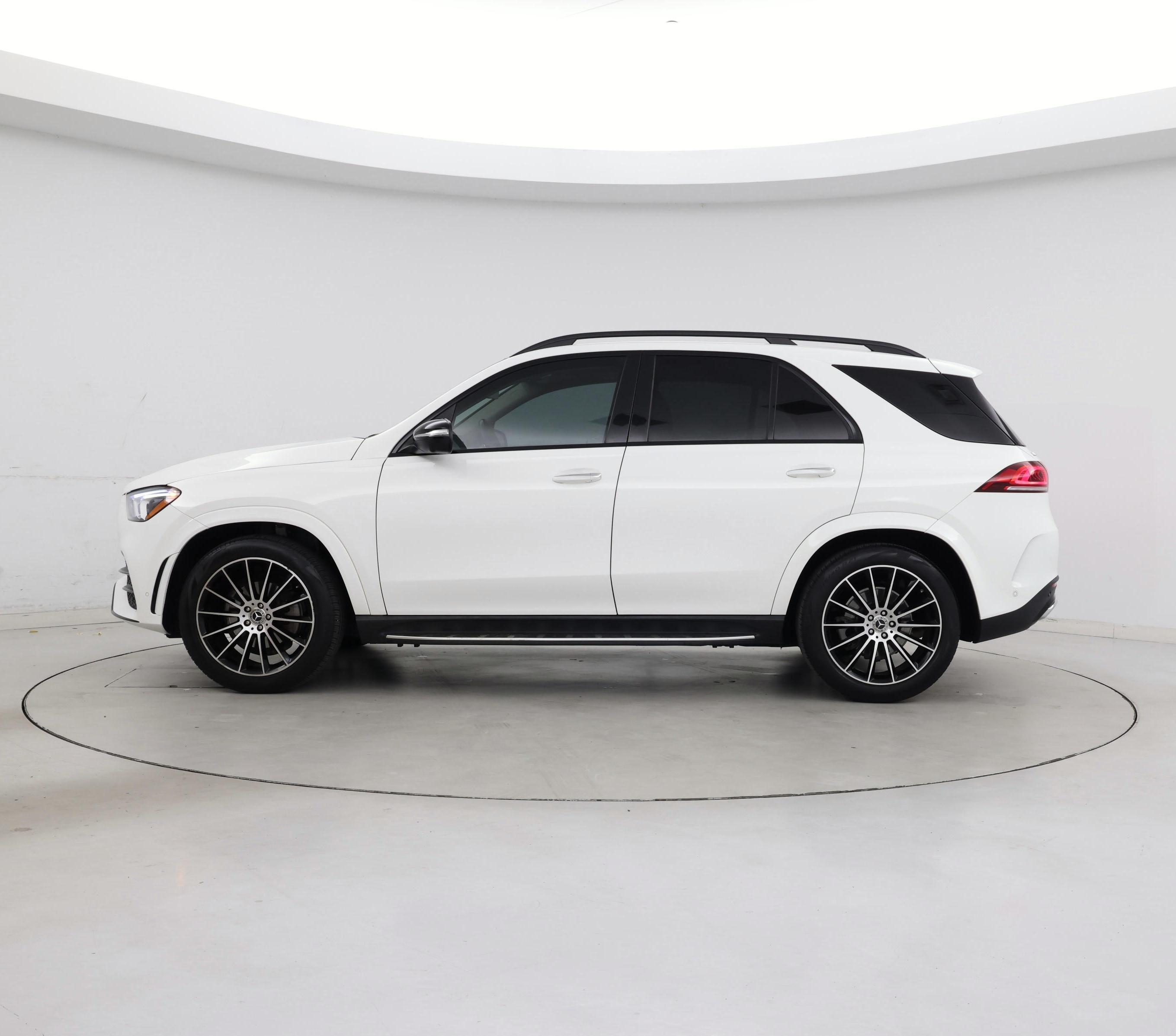 Thumbnail: 2023 Mercedes-Benz GLE - 3