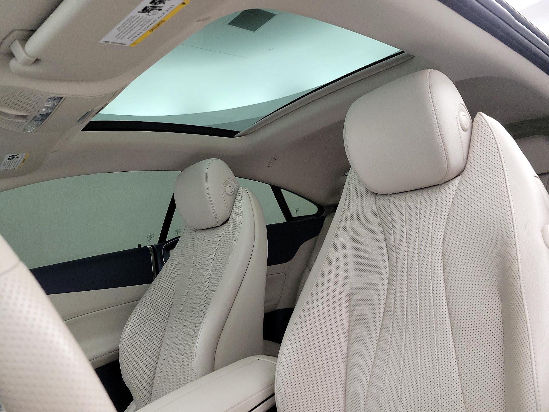 Thumbnail: 2022 Mercedes-Benz E-Class - 20