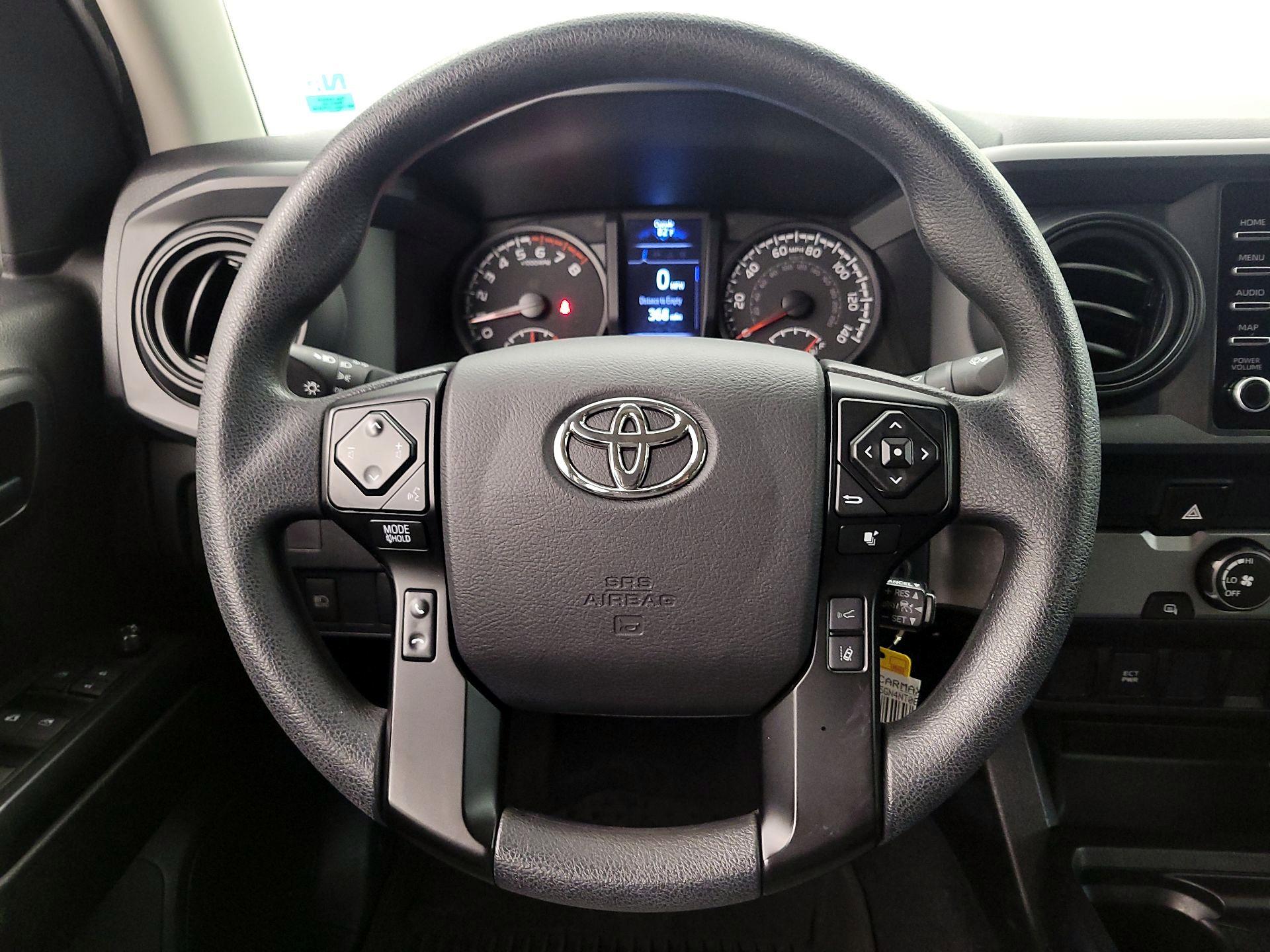 Thumbnail: 2022 Toyota Tacoma - 10