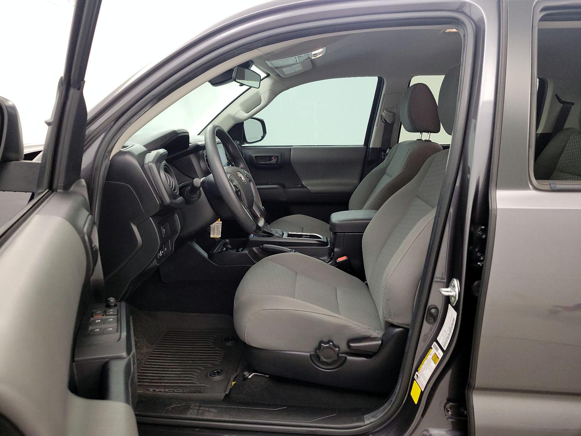 Thumbnail: 2022 Toyota Tacoma - 11