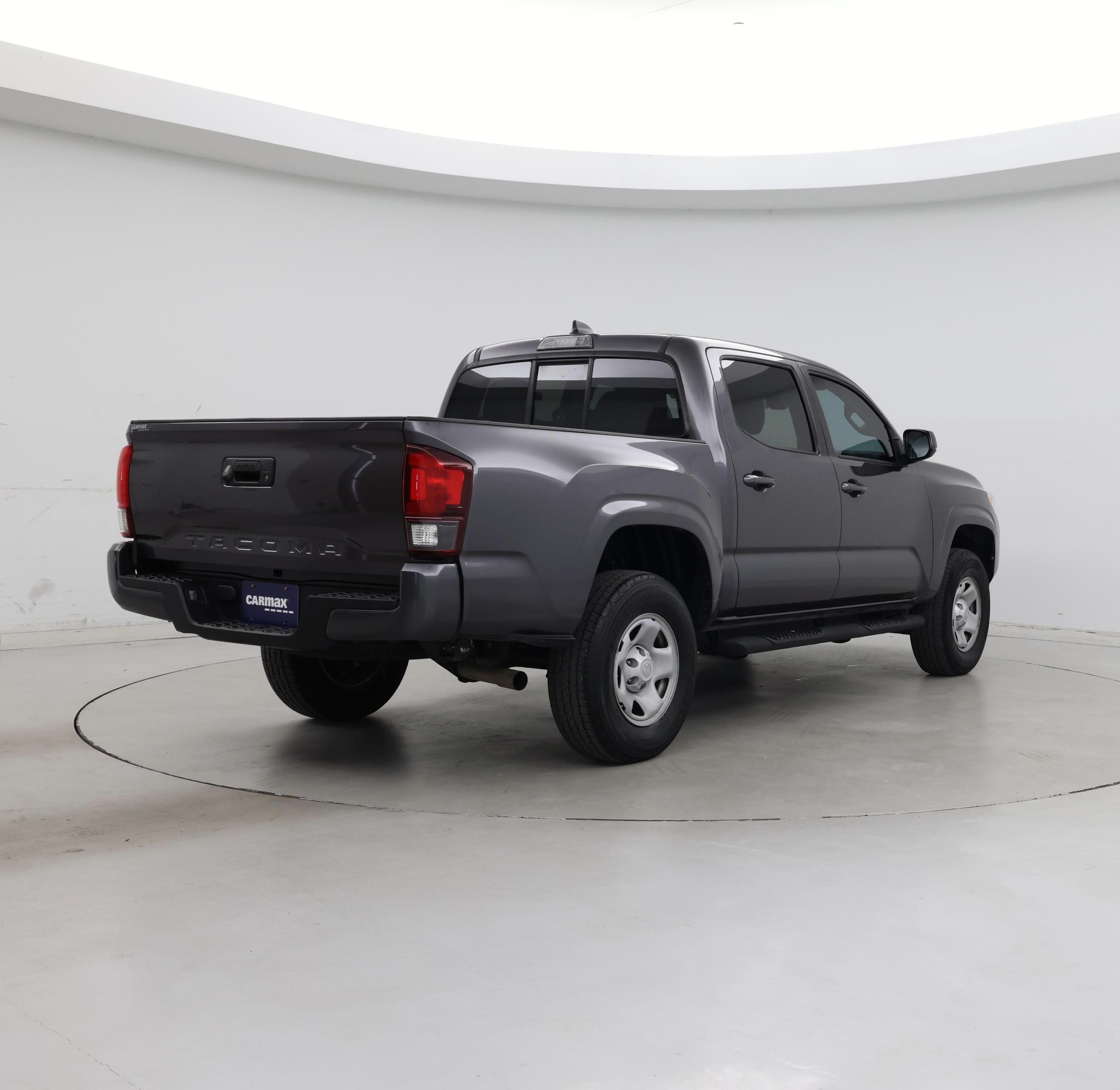 Thumbnail: 2022 Toyota Tacoma - 8