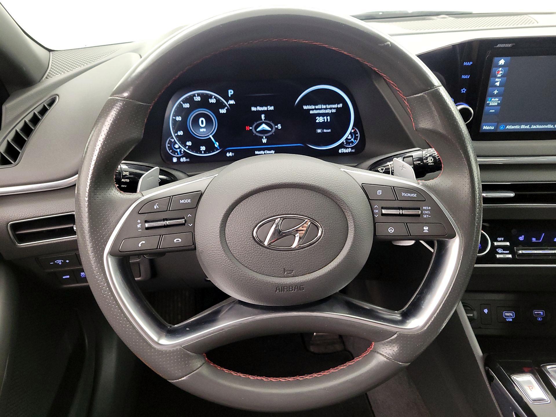 Thumbnail: 2020 Hyundai Sonata - 10