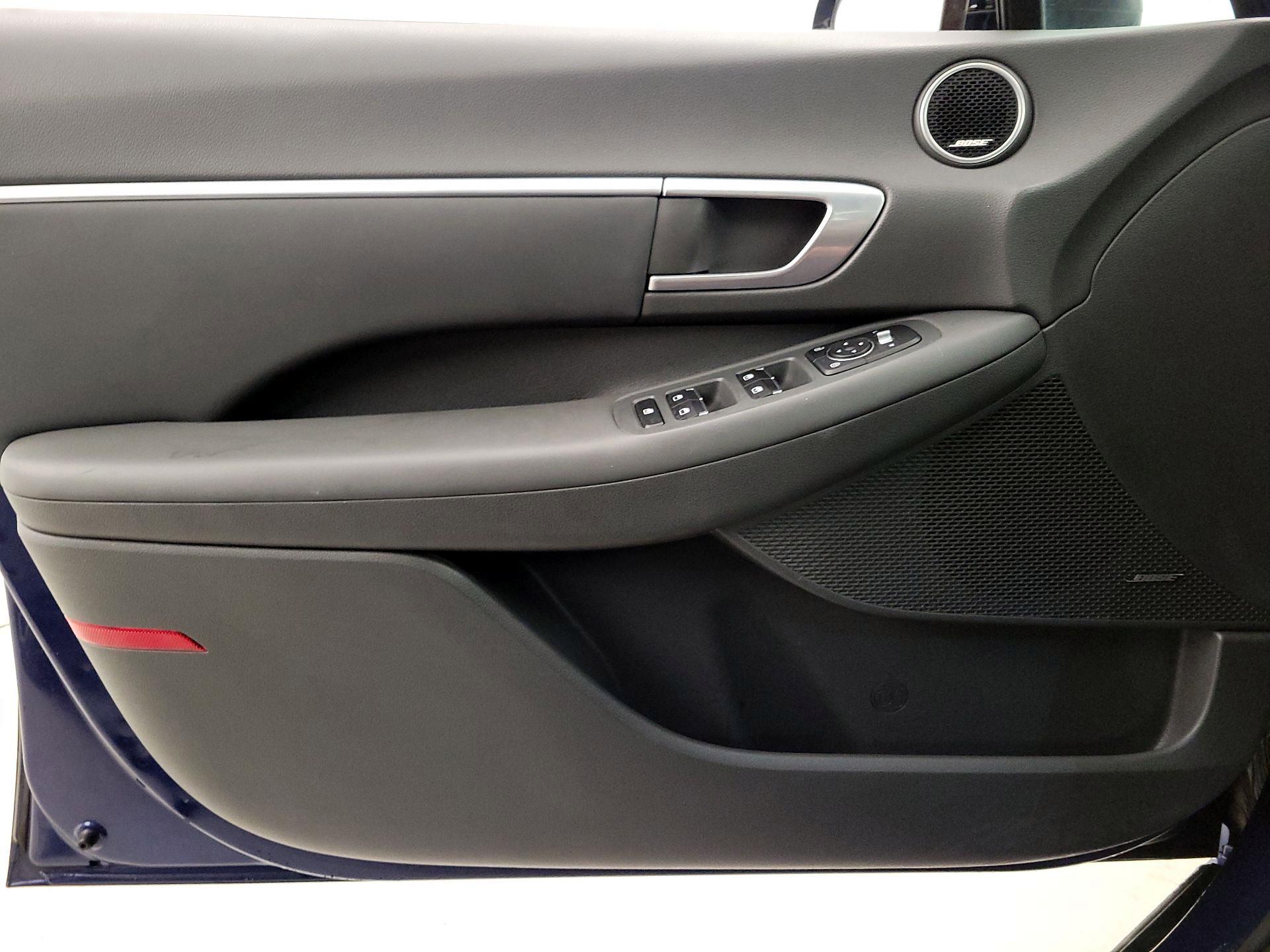 Thumbnail: 2020 Hyundai Sonata - 12