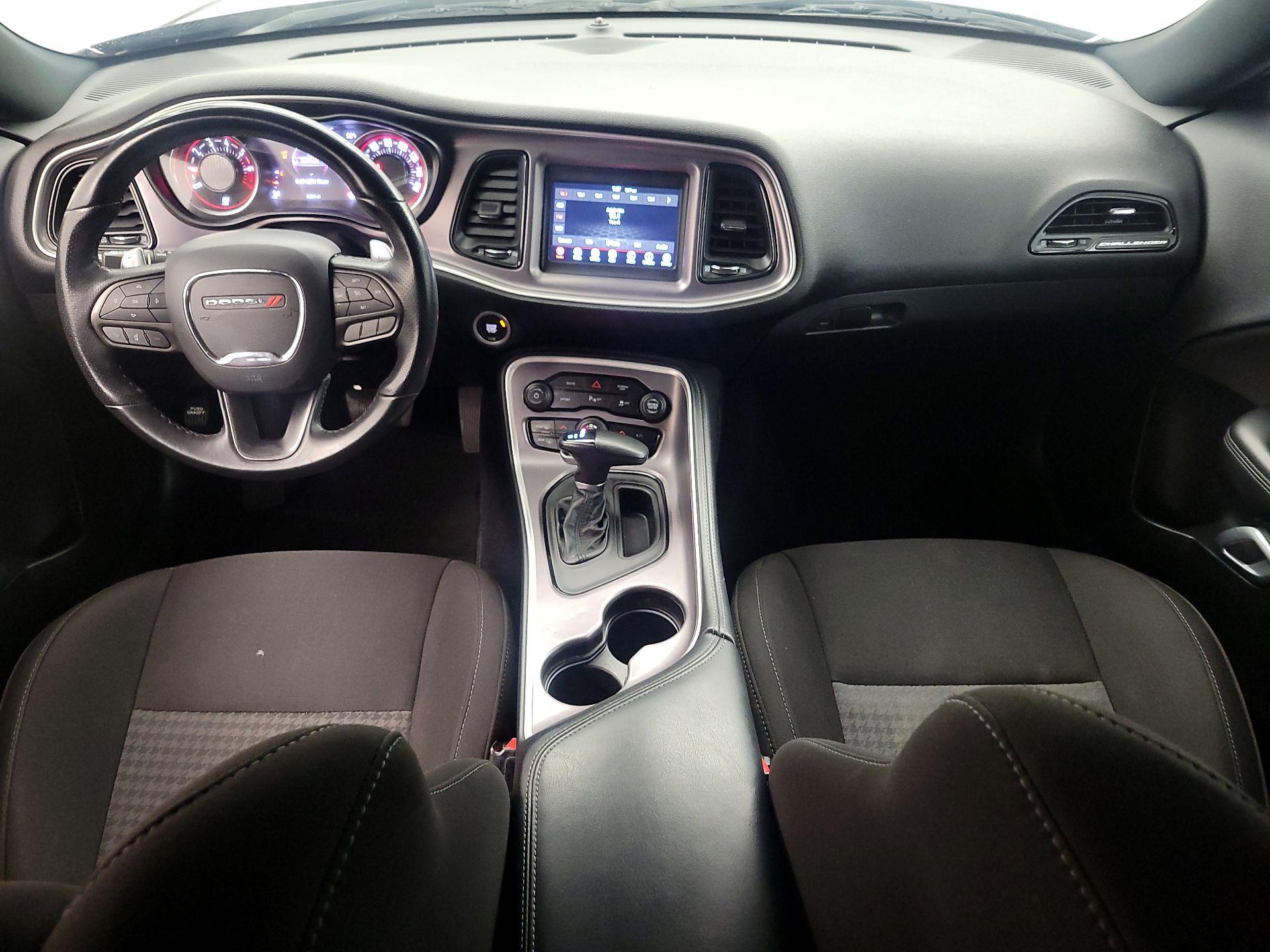 Thumbnail: 2022 Dodge Challenger - 9