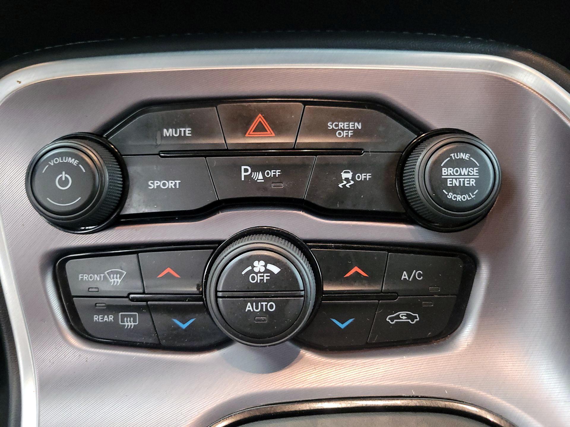 Thumbnail: 2022 Dodge Challenger - 16