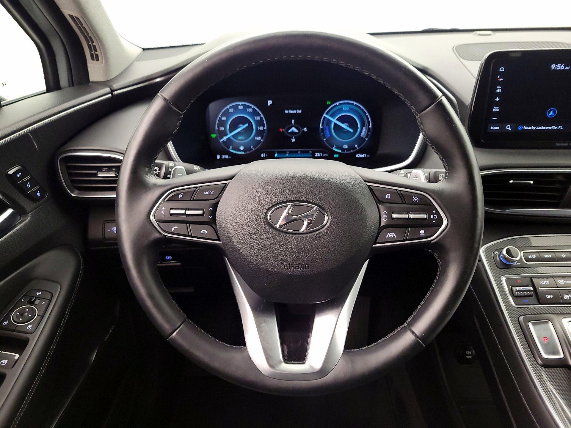 Thumbnail: 2023 Hyundai Santa Fe - 10